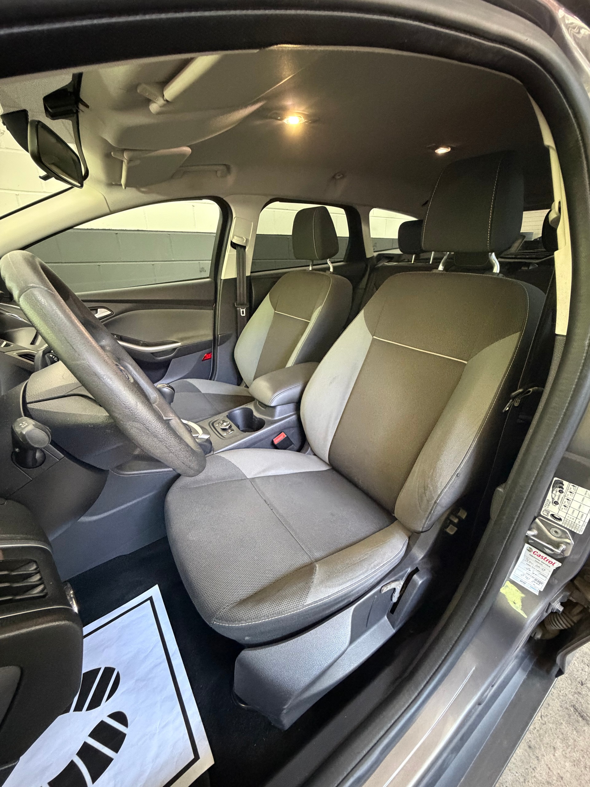 FORD Focus 1.6 SCTi Carving //NEU AB MFK!-image-13