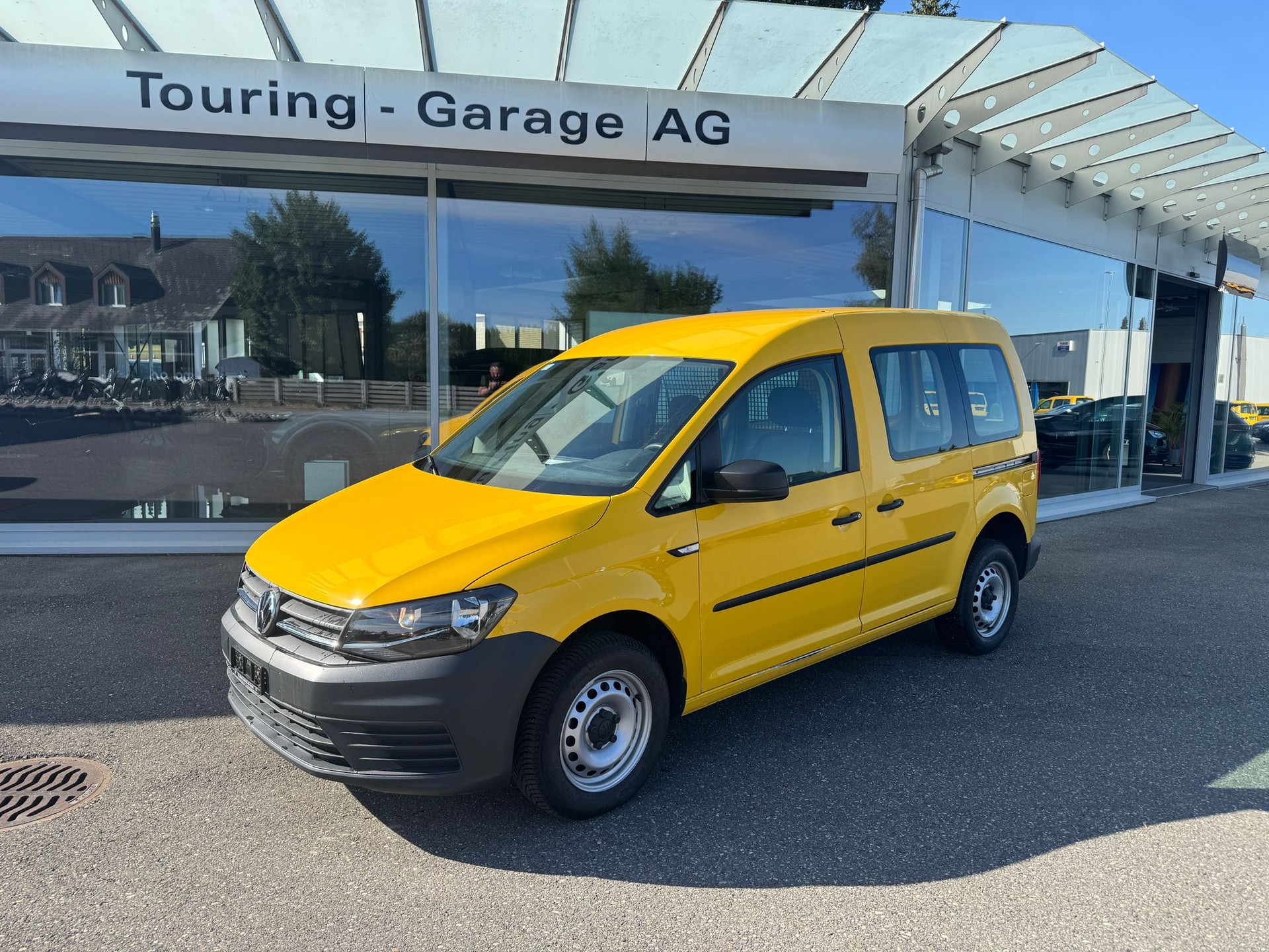 VW Caddy 2.0TDI 4Motion BlueMotion Technology 4x4-image-0