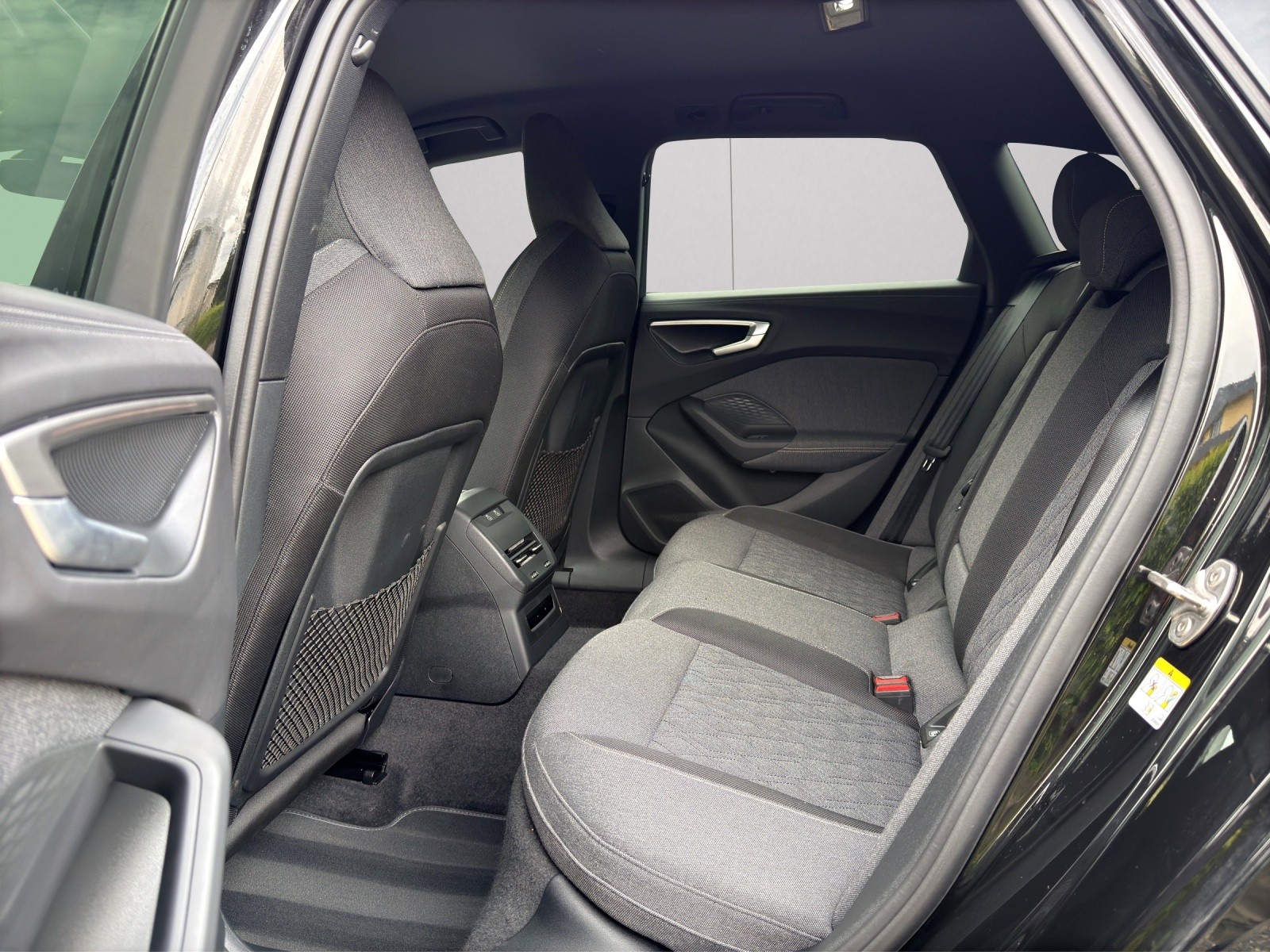 AUDI A5 Limousine TDI 150 kW S tronic-image-10
