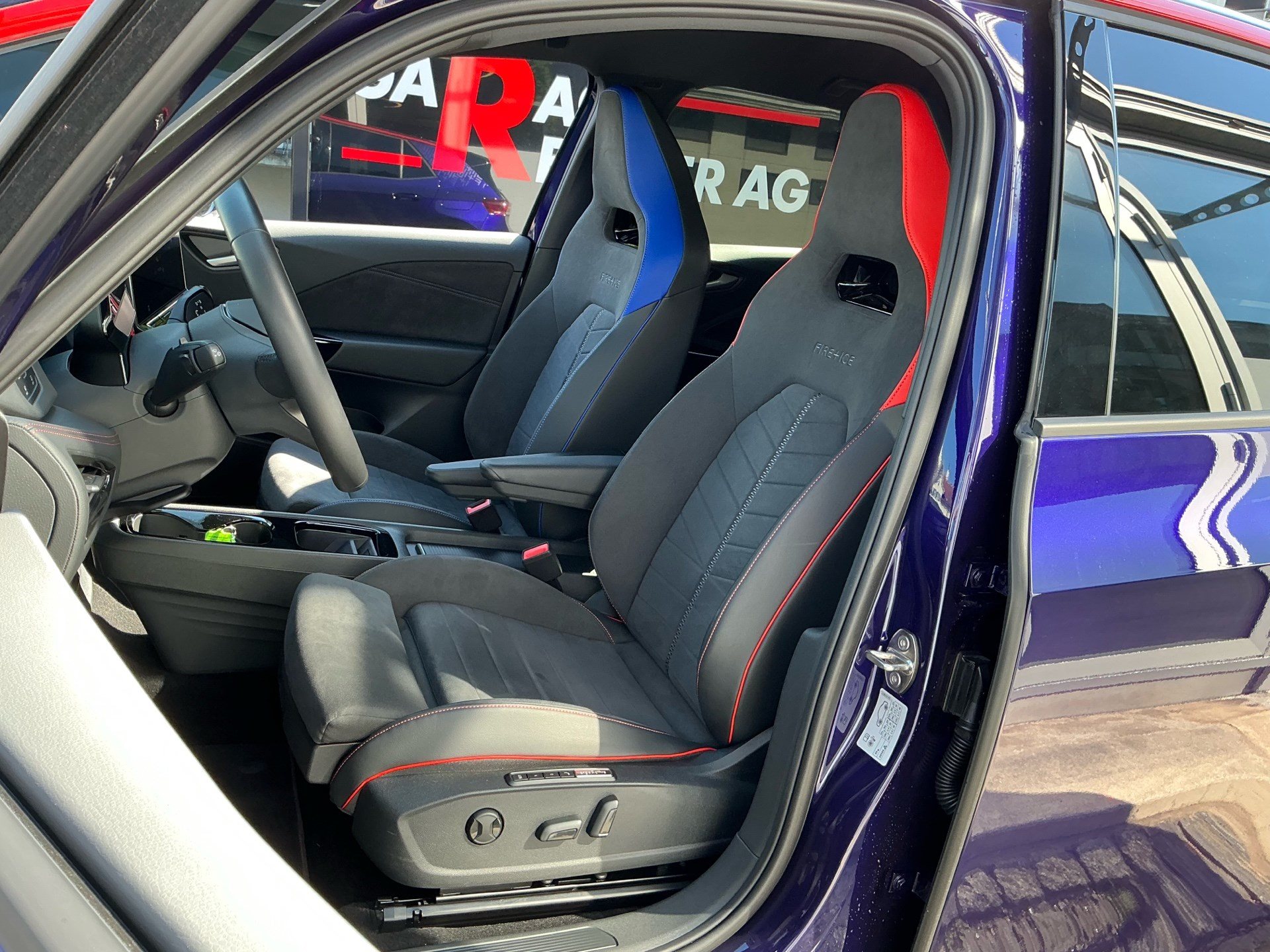 VW ID.3 GTX FIRE & ICE-image-7