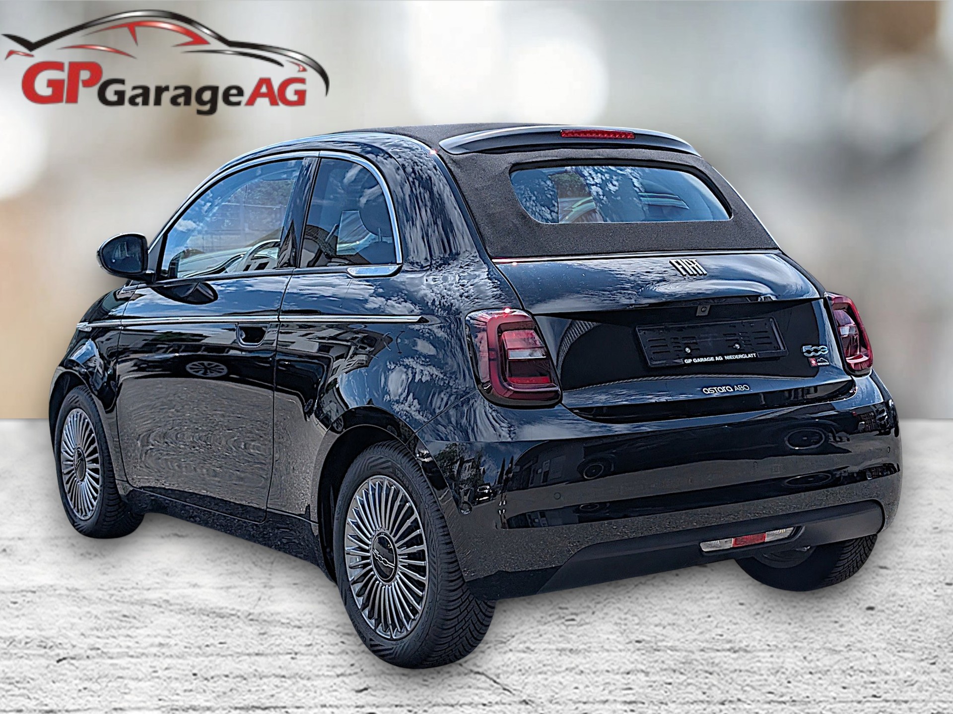 FIAT 500 C electric 87 kW Swiss Edition-image-2
