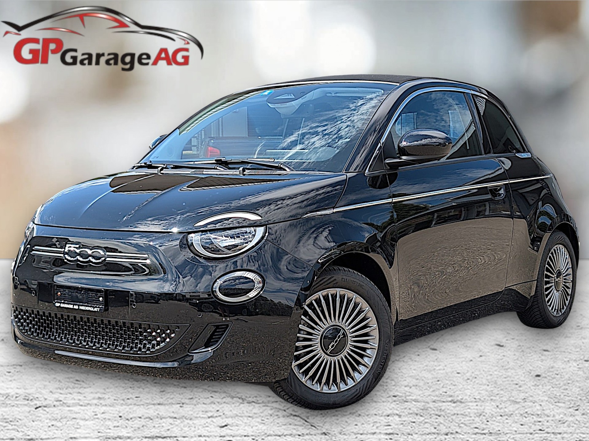 FIAT 500 C electric 87 kW Swiss Edition-image-0