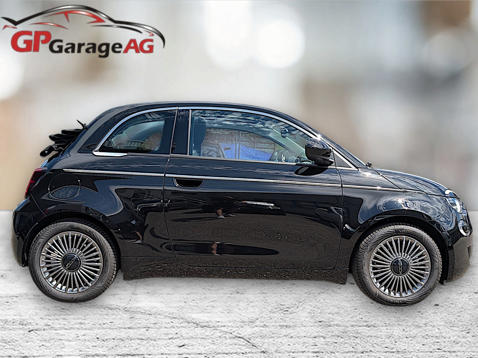 FIAT 500 C electric 87 kW Swiss Edition-image-5