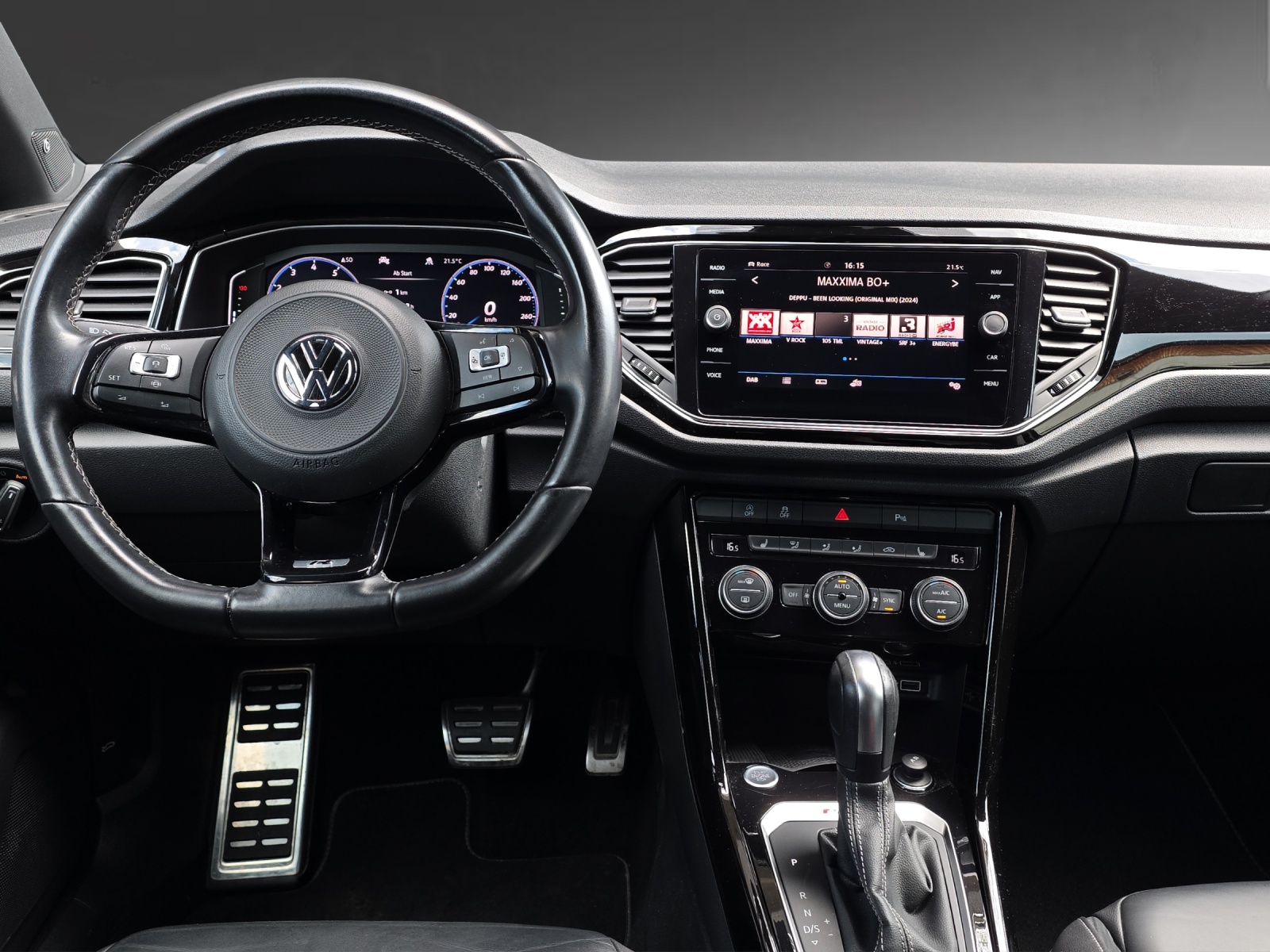 VW T-Roc 2.0 TSI R DSG 4Motion-image-7