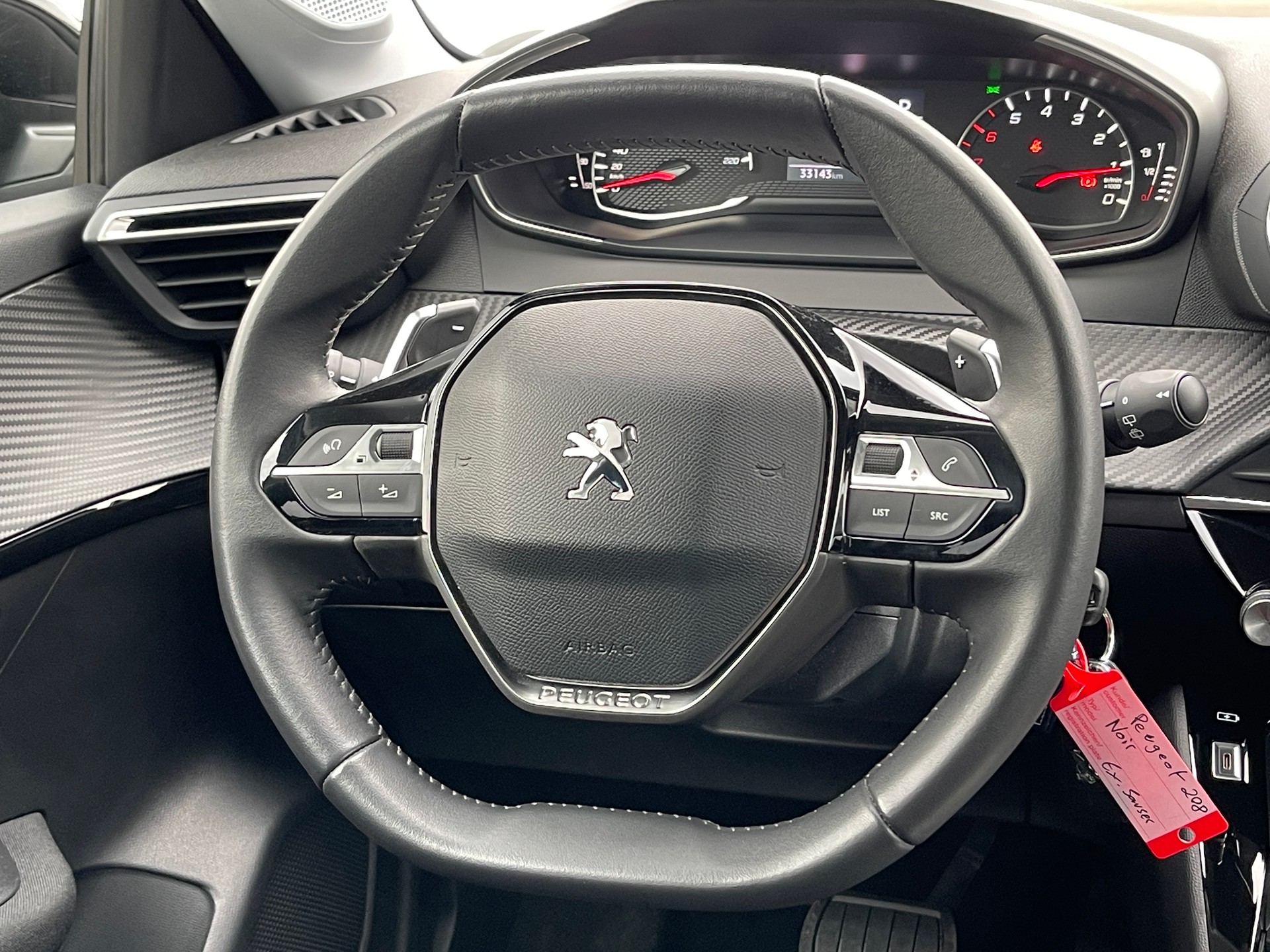 PEUGEOT 208 1.2 PureTech Active Pack EAT8-image-8