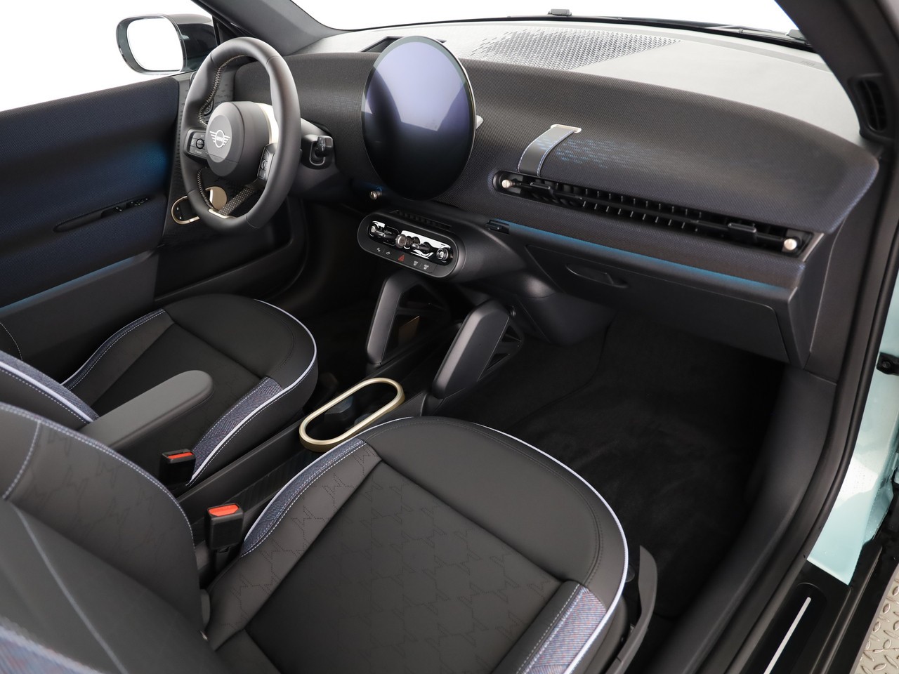 MINI Cooper E-image-13