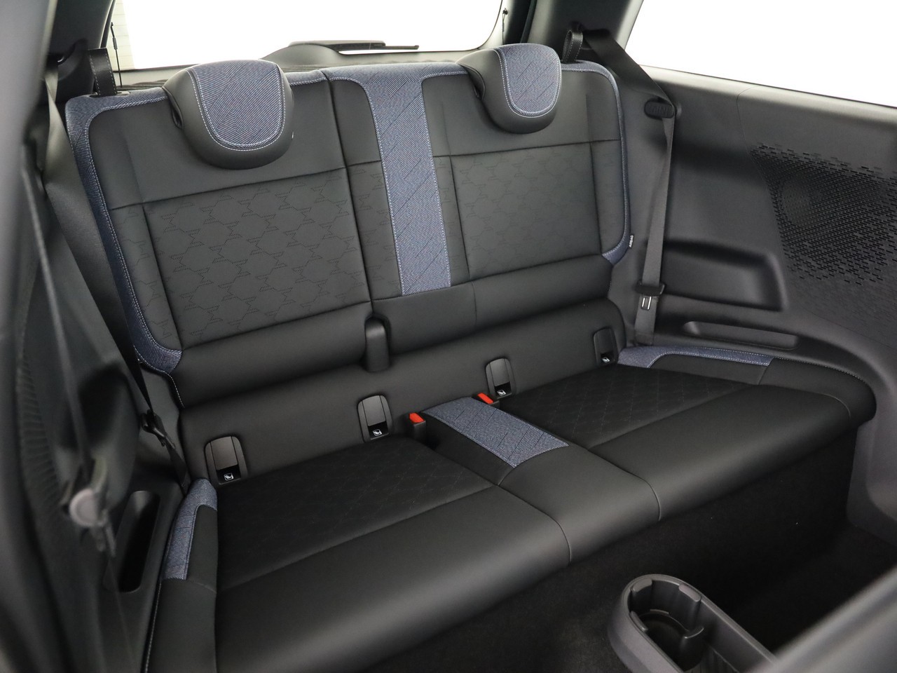 MINI Cooper E-image-14