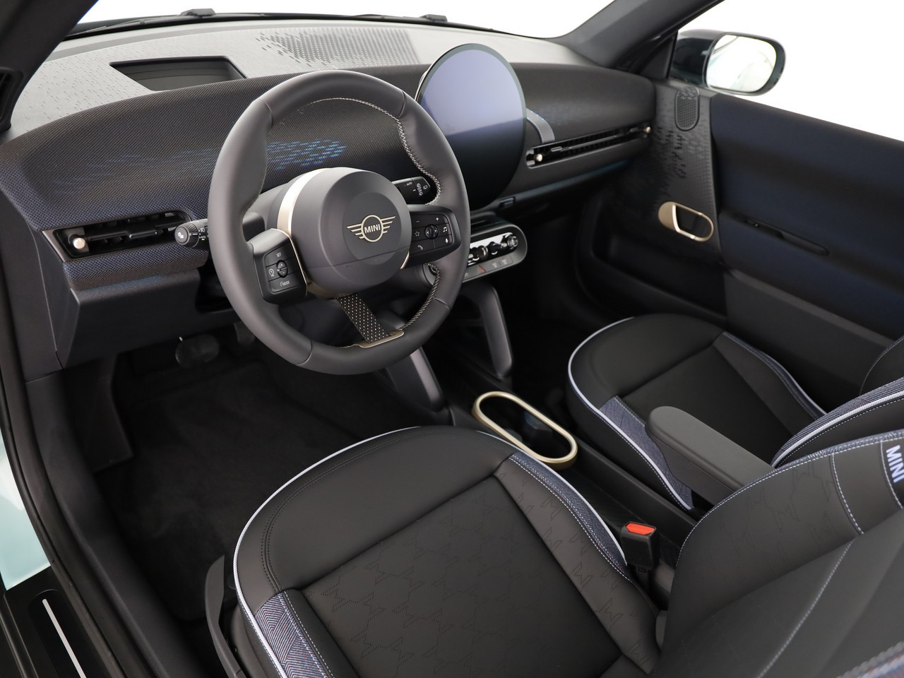 MINI Cooper E-image-8