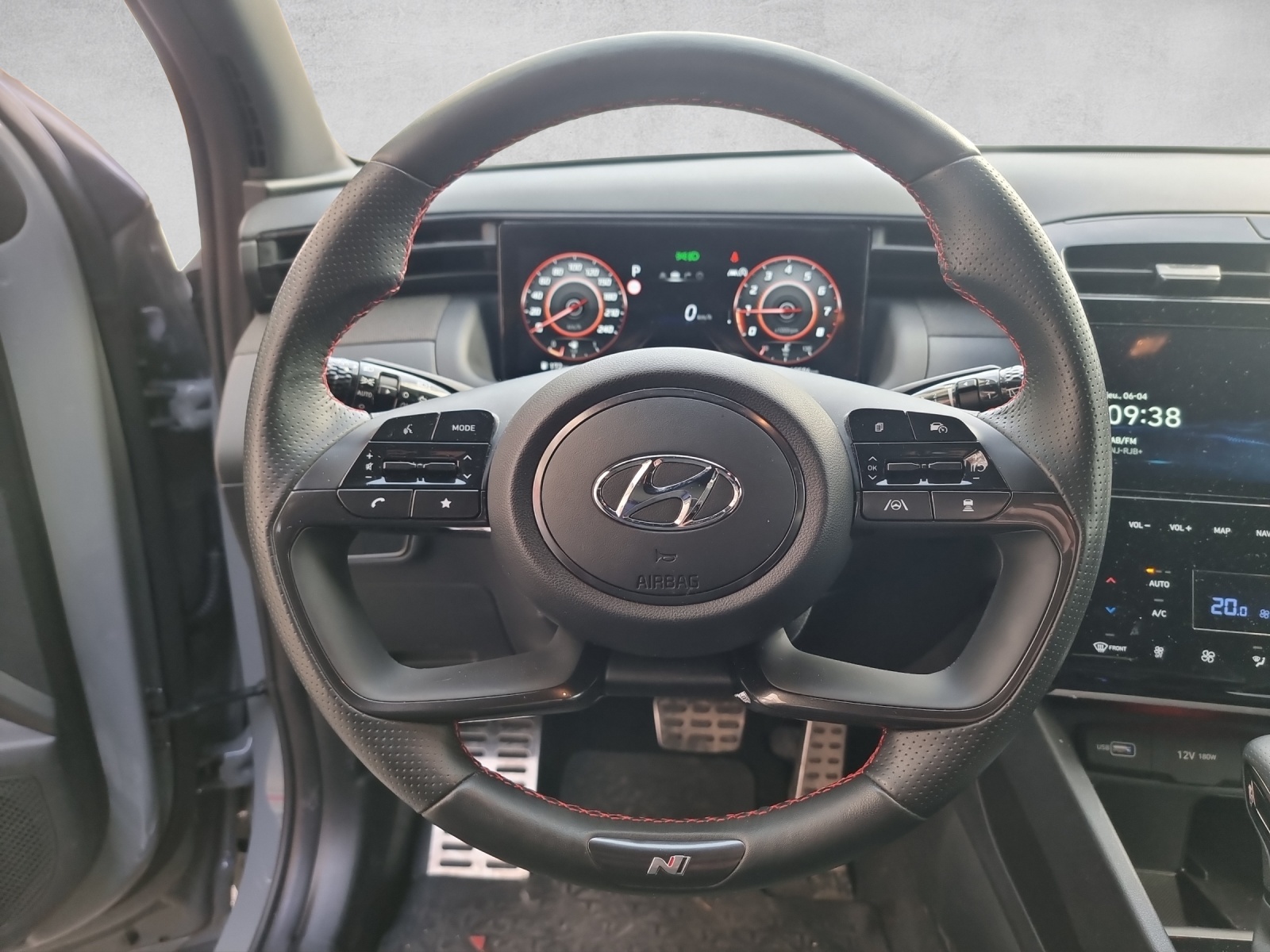 HYUNDAI Tucson 1.6 TGDI 48V N Line DCT 4WD-image-6