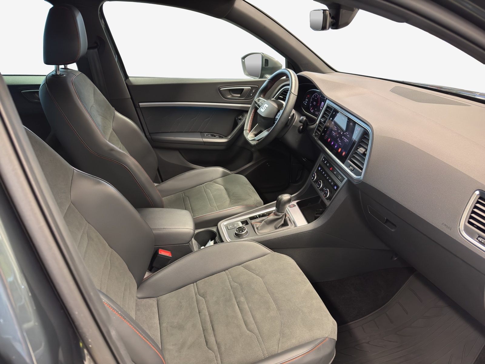 SEAT Ateca 2.0 TSI Hola FR 4Drive DSG-image-14