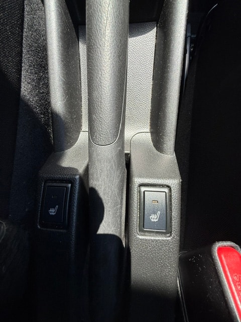SUZUKI Swift 1.0 12V Compact Top Automatic-image-14