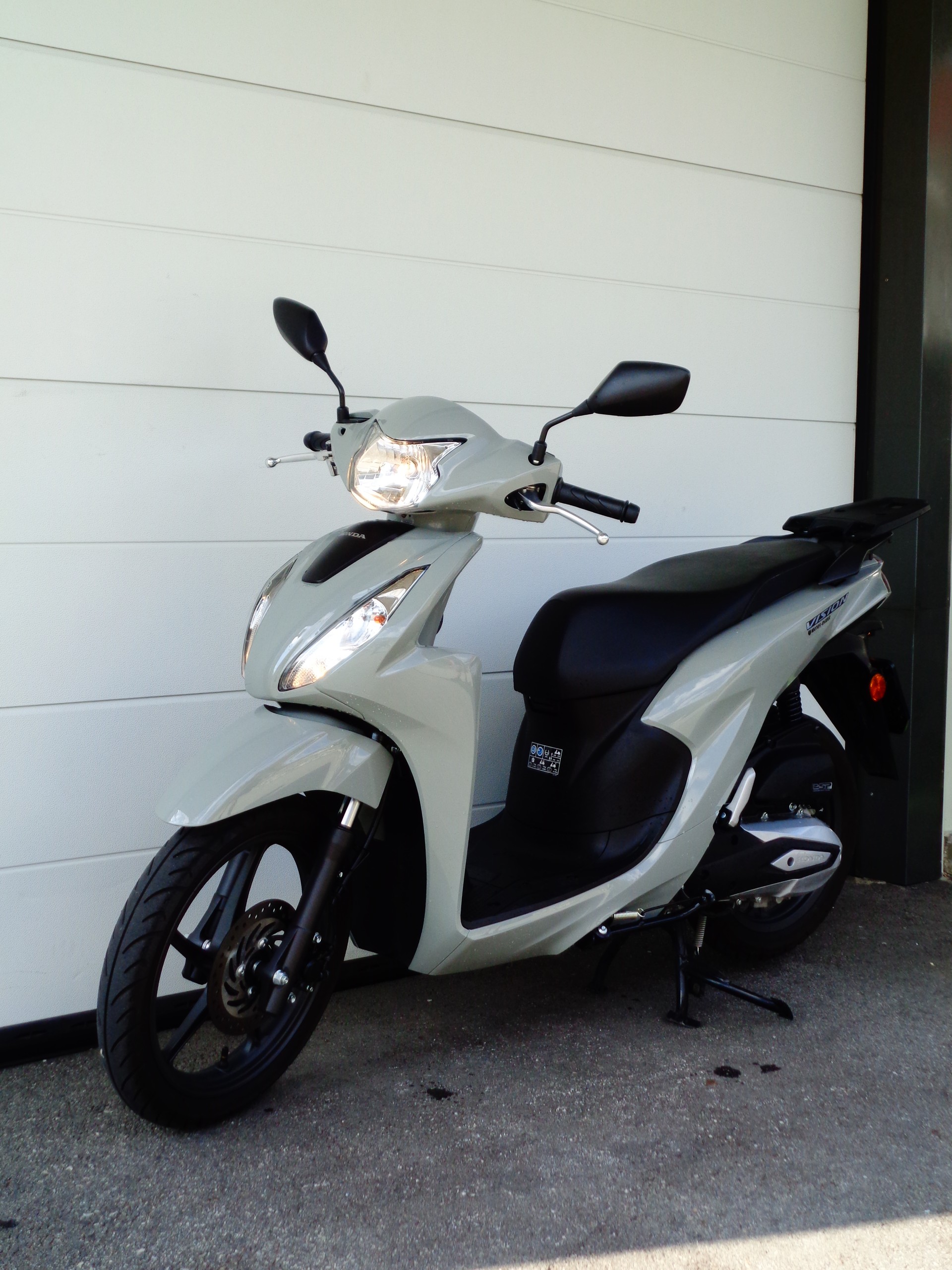 HONDA NSC Vision 110-image-5