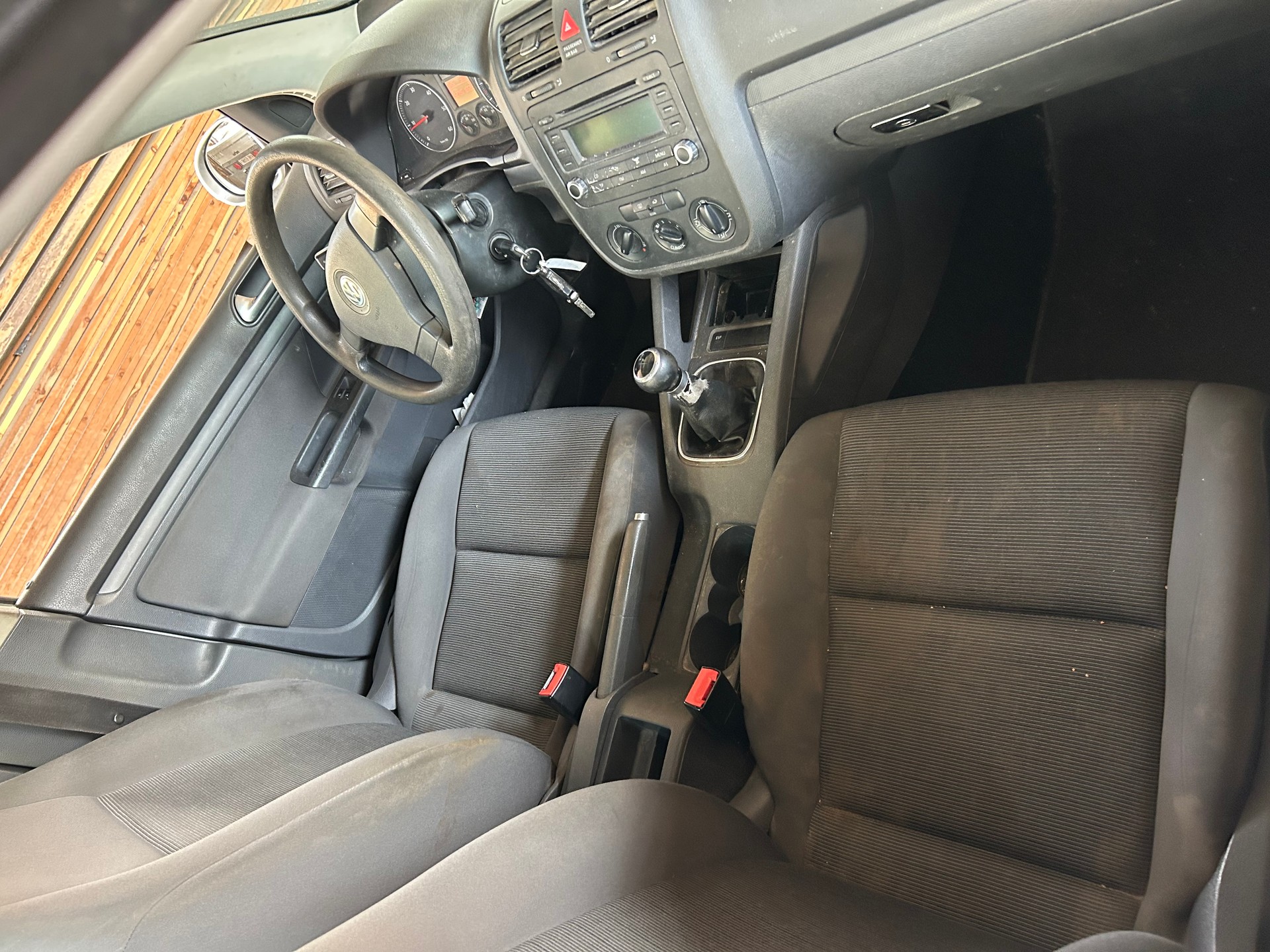 VW Golf 1.9 TDI Trend Edition 4Motion-image-1