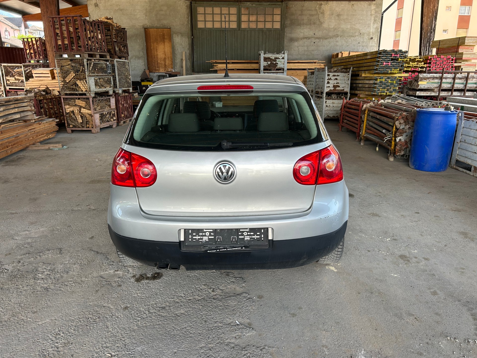 VW Golf 1.9 TDI Trend Edition 4Motion-image-4