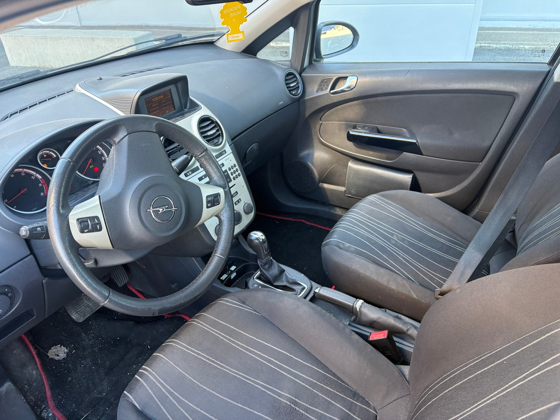 OPEL Corsa 1.4 TP Sport-image-9