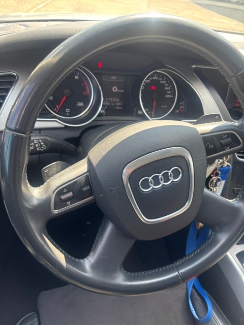 AUDI 2.0 TFSI quattro S-Tronic-image-3