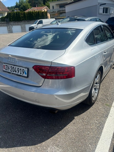 AUDI 2.0 TFSI quattro S-Tronic-image-2