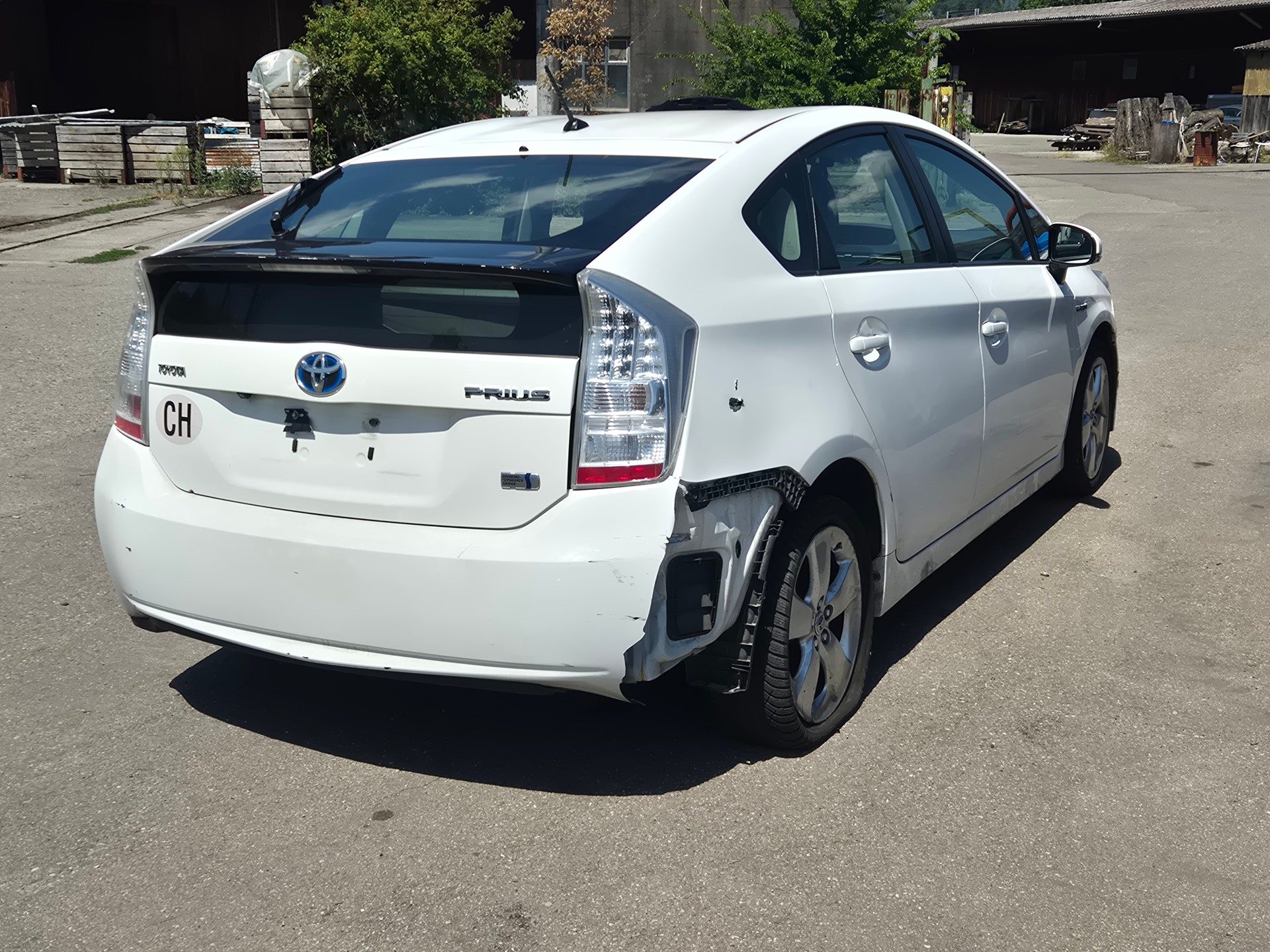 TOYOTA Prius Leicht unfall startet und fährt lesen Beschreibung-image-3