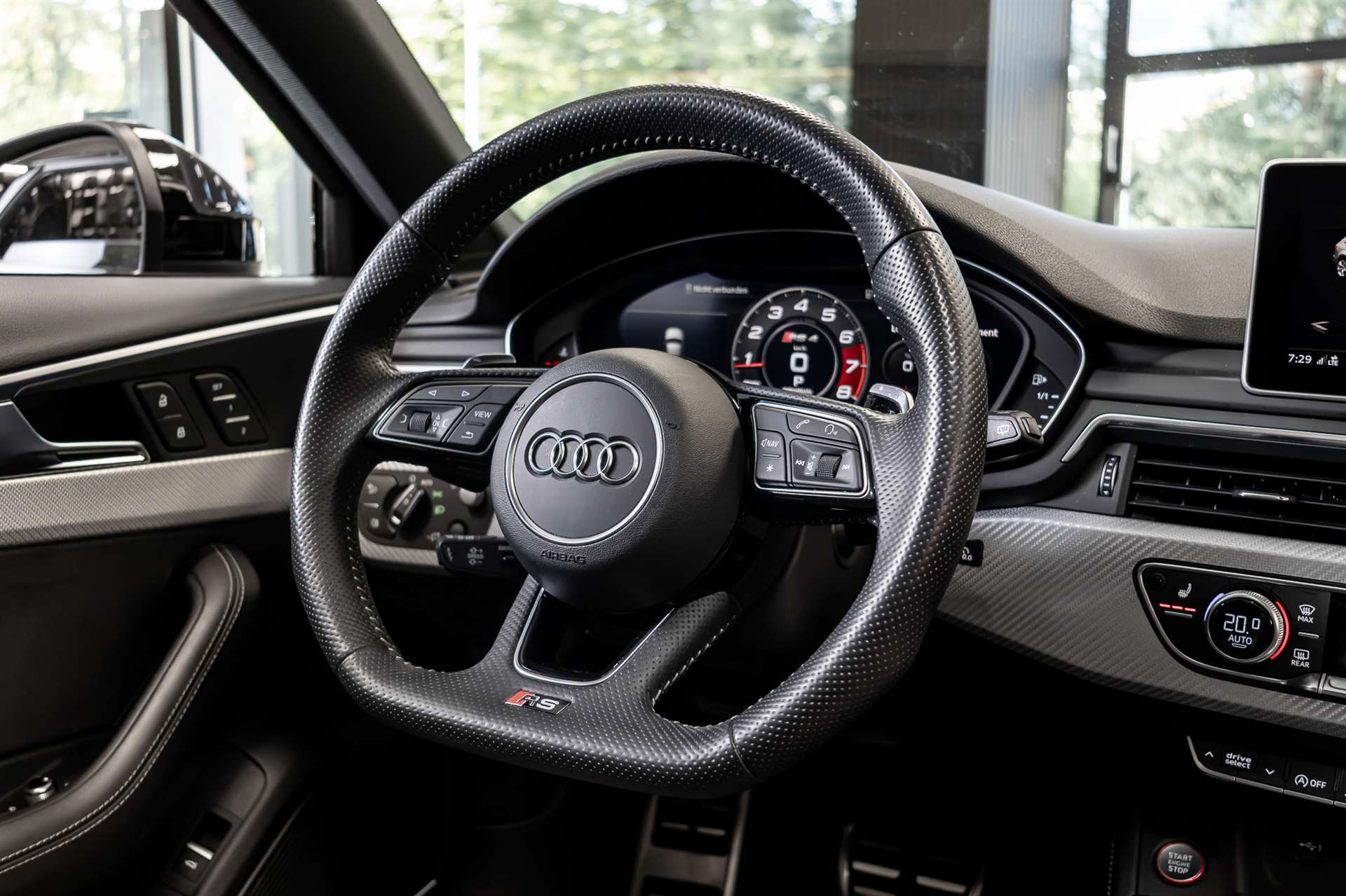 AUDI RS4 Avant 2.9 TFSI quattro tiptronic-image-7