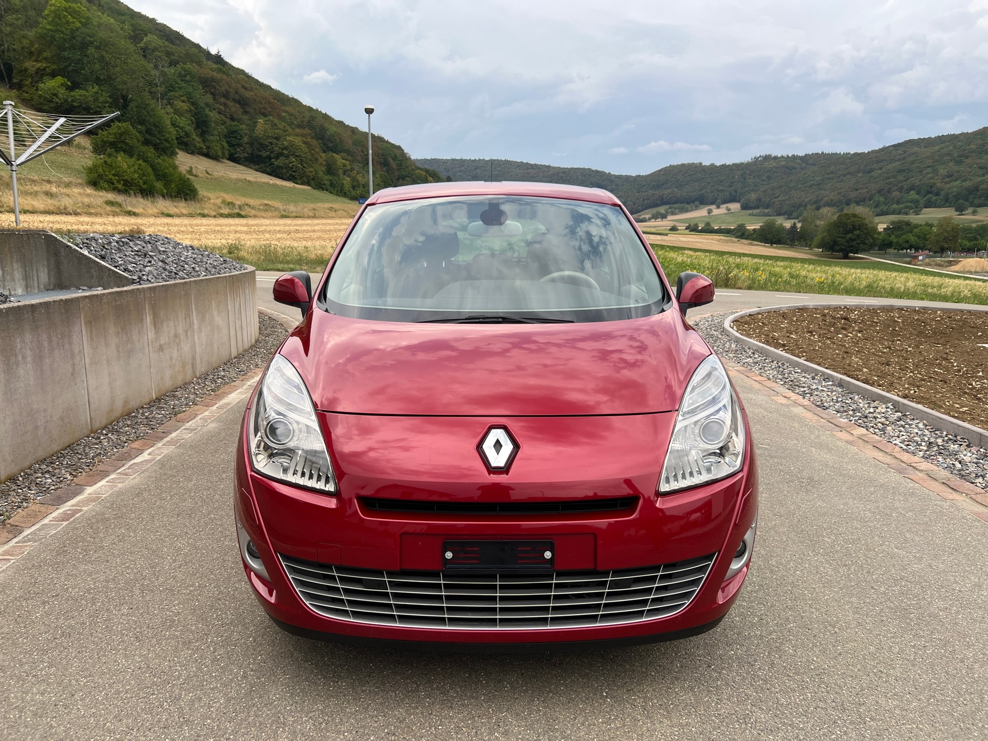 RENAULT Grand Scénic 2.0 16V Expression X-Tronic CVT * Automat *-image-2