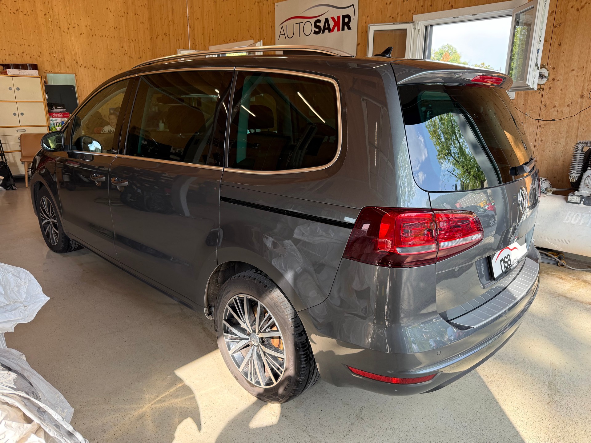 VW Sharan 2.0 TDI BMT Allstar DSG-image-5