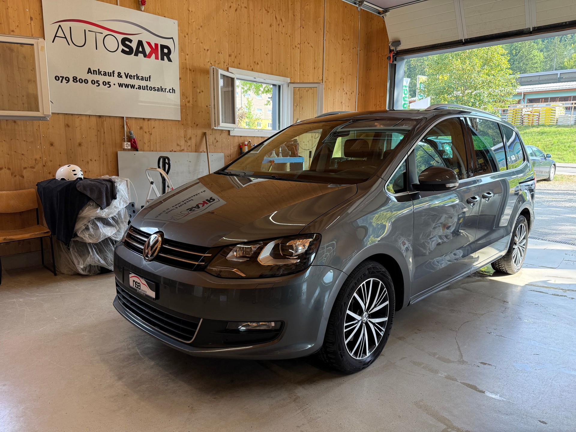 VW Sharan 2.0 TDI BMT Allstar DSG-image-0