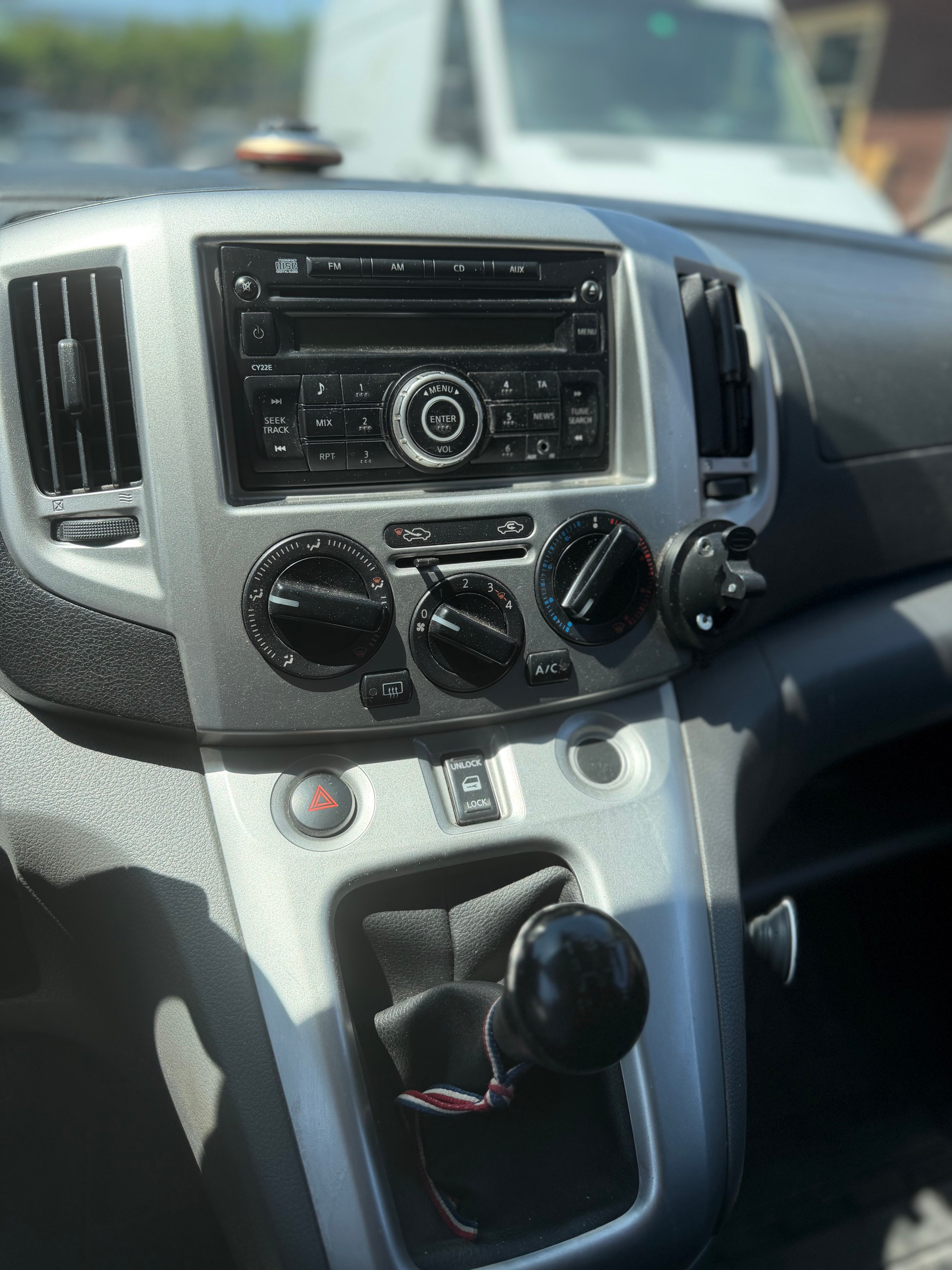 NISSAN NV200 1.5 dCi 85 Comfort-image-10