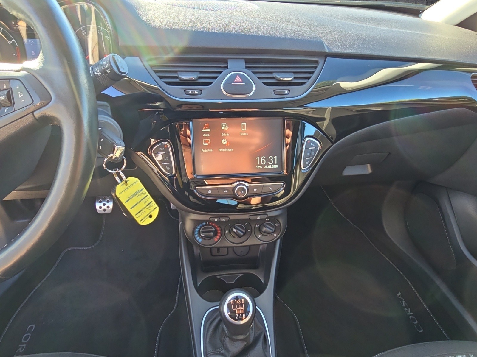 OPEL Corsa 1.0 T EcoTec Black Edition-image-7