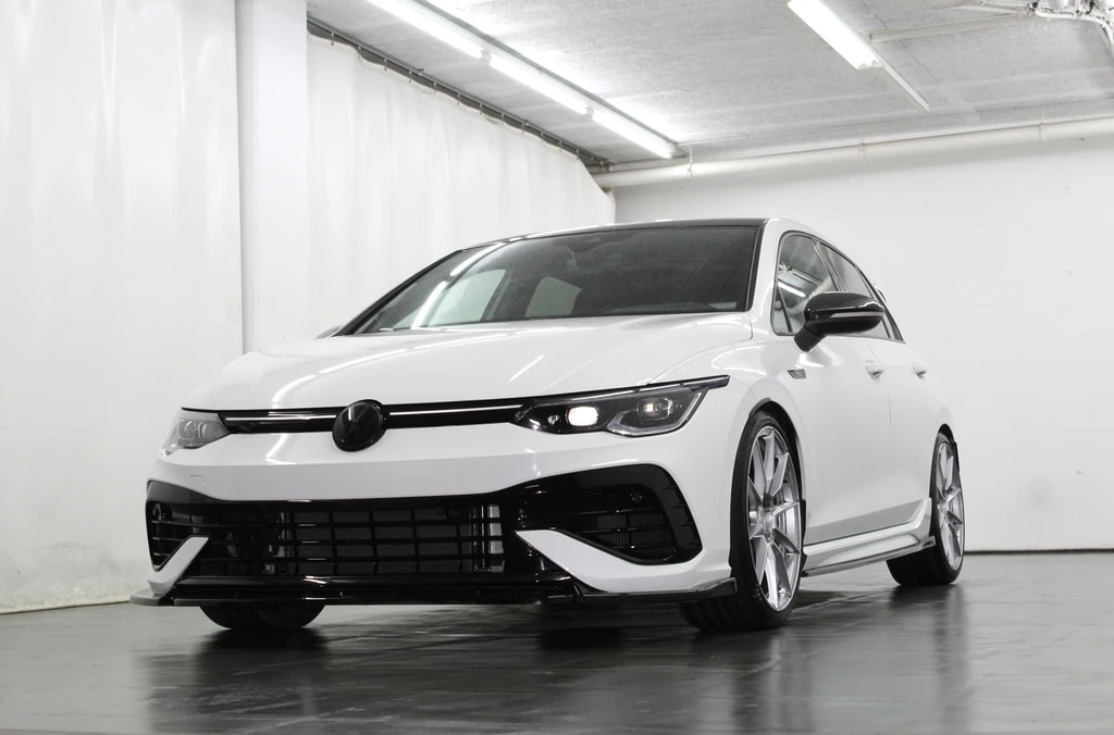 VW Golf 2.0 TSI R DSG 4Motion Performance Paket APR 385PS Akrapovic / CH-Fahrzeug-image-3
