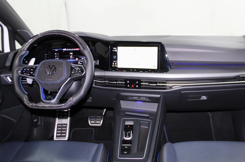 VW Golf 2.0 TSI R DSG 4Motion Performance Paket APR 385PS Akrapovic / CH-Fahrzeug-image-12