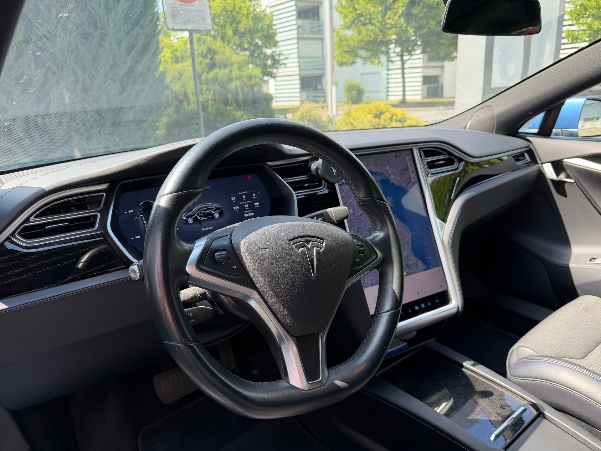 TESLA 75 D-image-5