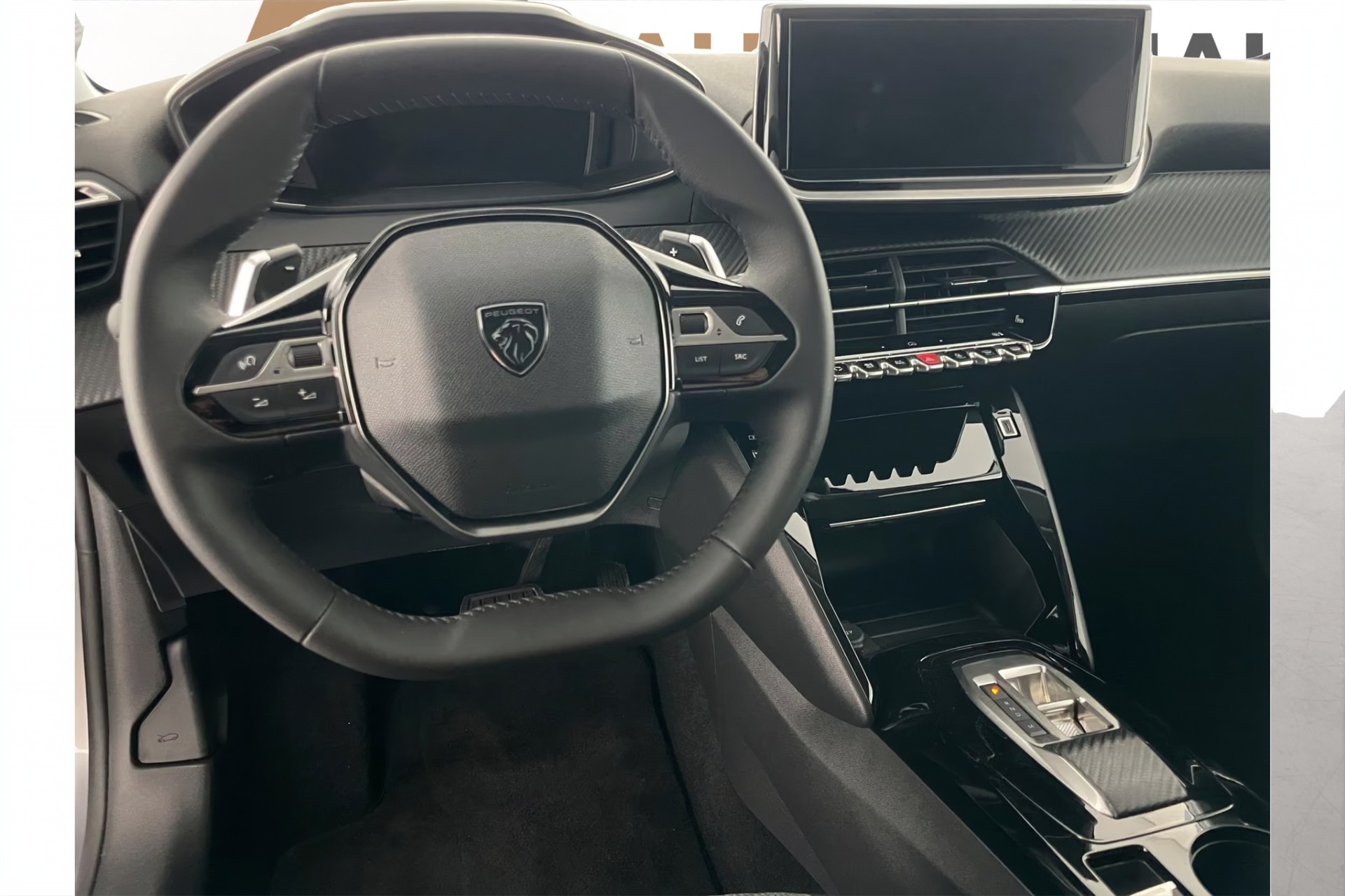 PEUGEOT 208 1.2 Hybrid Allure-image-31