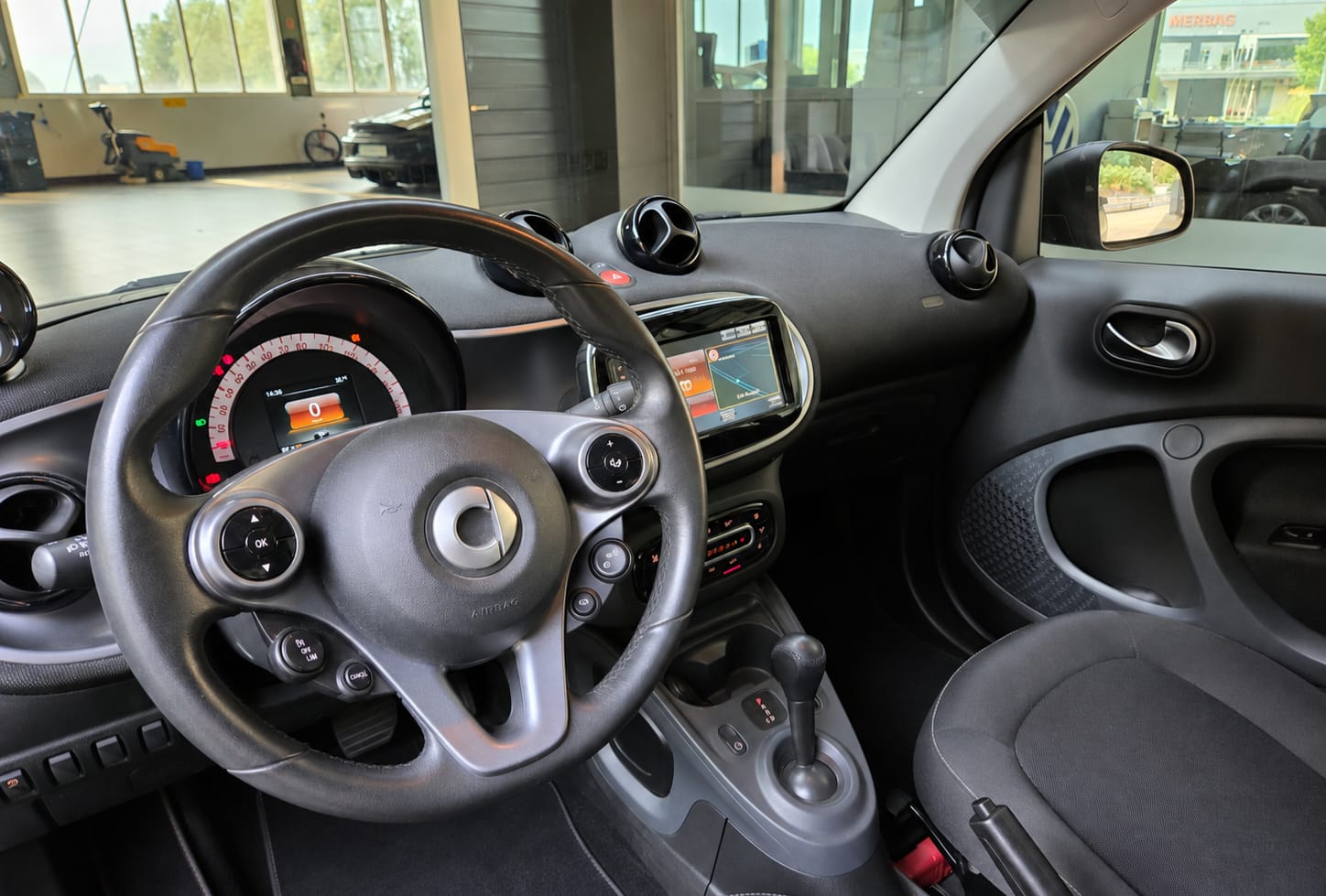 SMART fortwo passion-image-5
