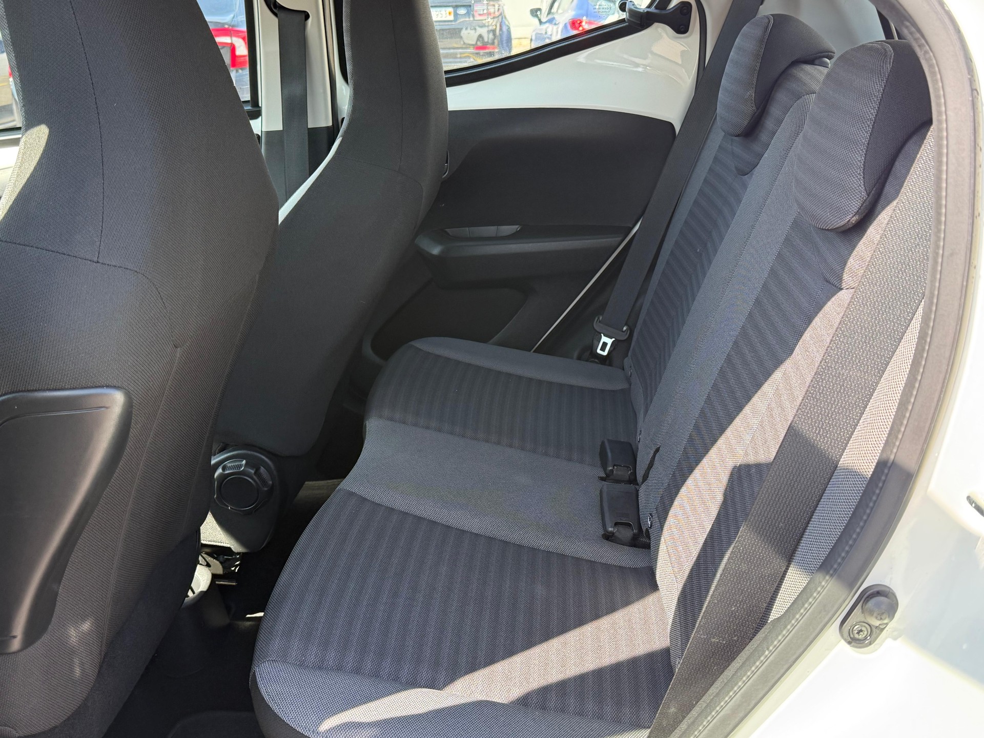 TOYOTA Aygo 1.0 VVT-i Trend-image-8