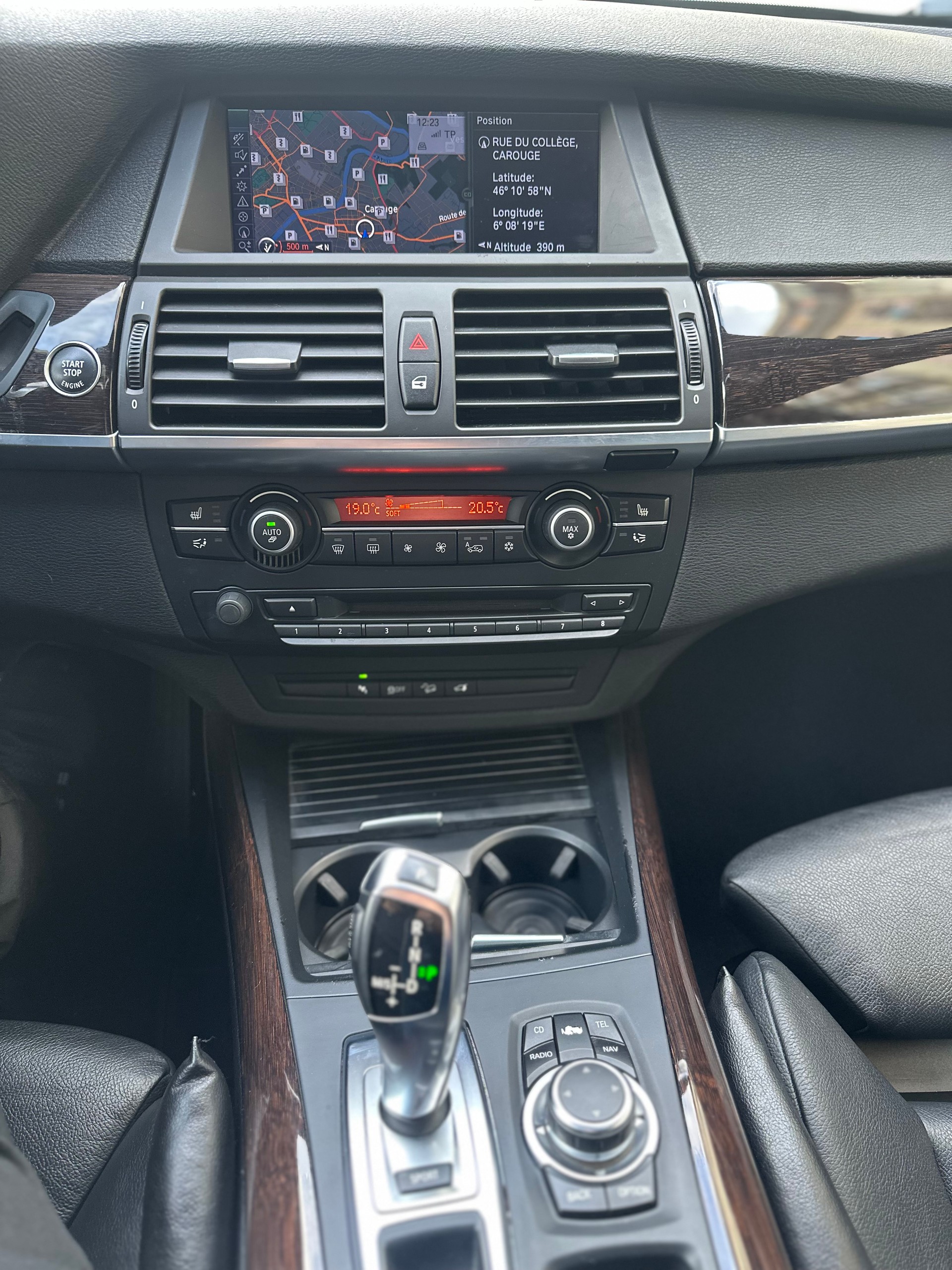 BMW 30d X Drive 7places 2012-image-12