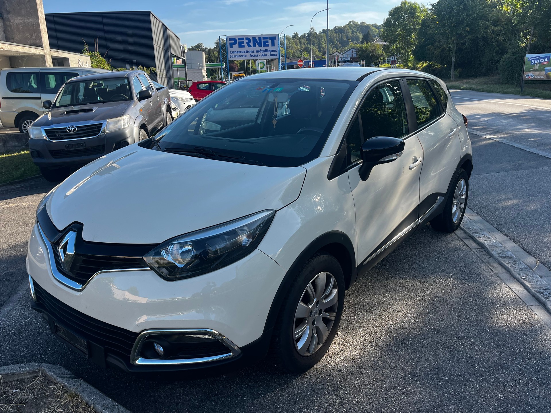 RENAULT Captur 1.2 T 16V Privilège EDC-image-6