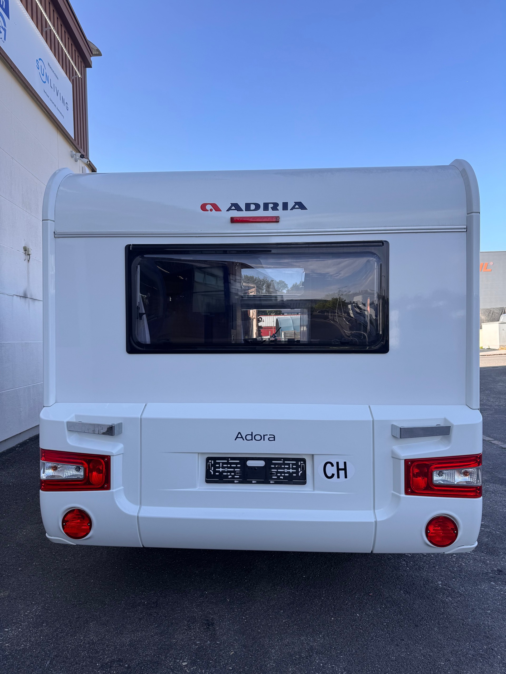 ADRIA Adora 482 LU-image-3