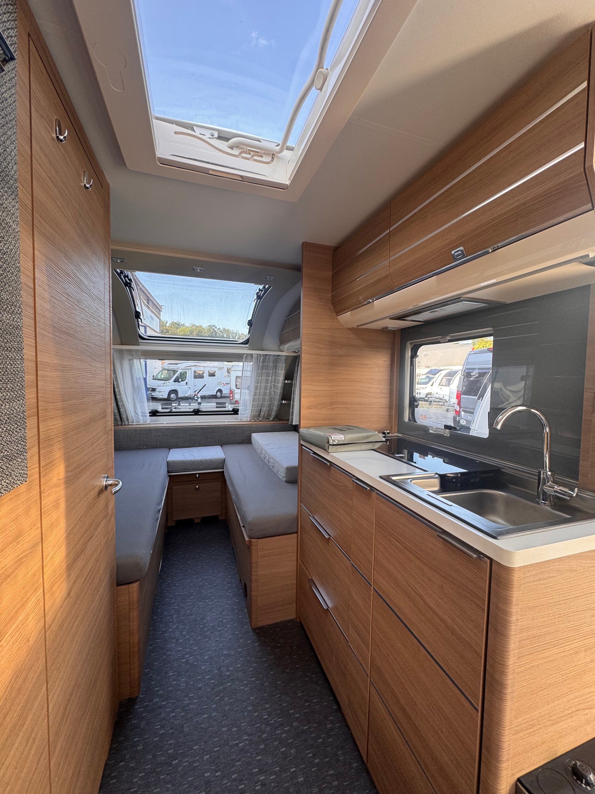 ADRIA Adora 482 LU-image-5