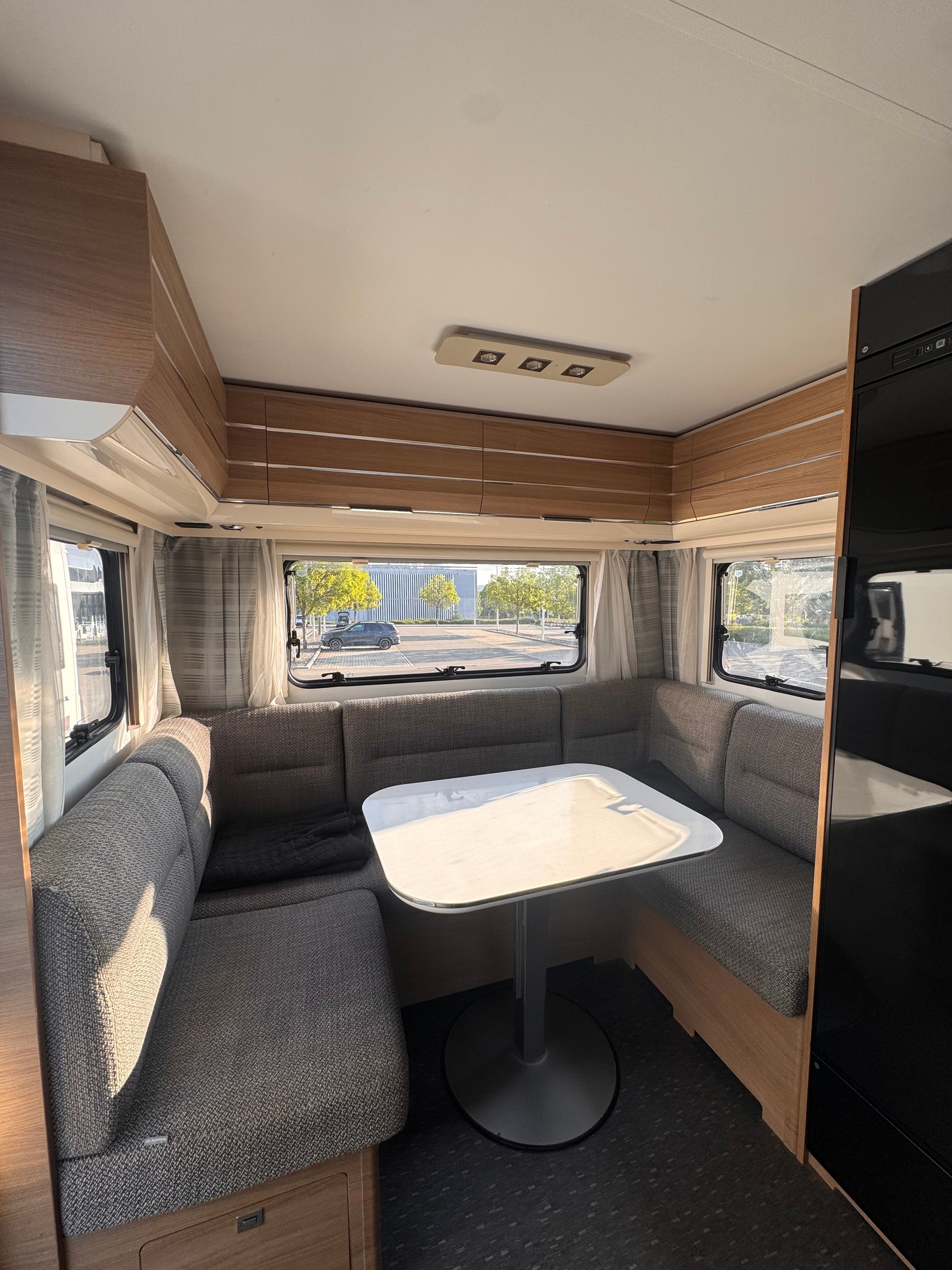 ADRIA Adora 482 LU-image-4
