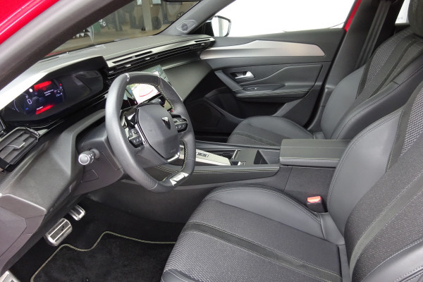 PEUGEOT 308 SW 1.2 HEV 136 GT-image-10
