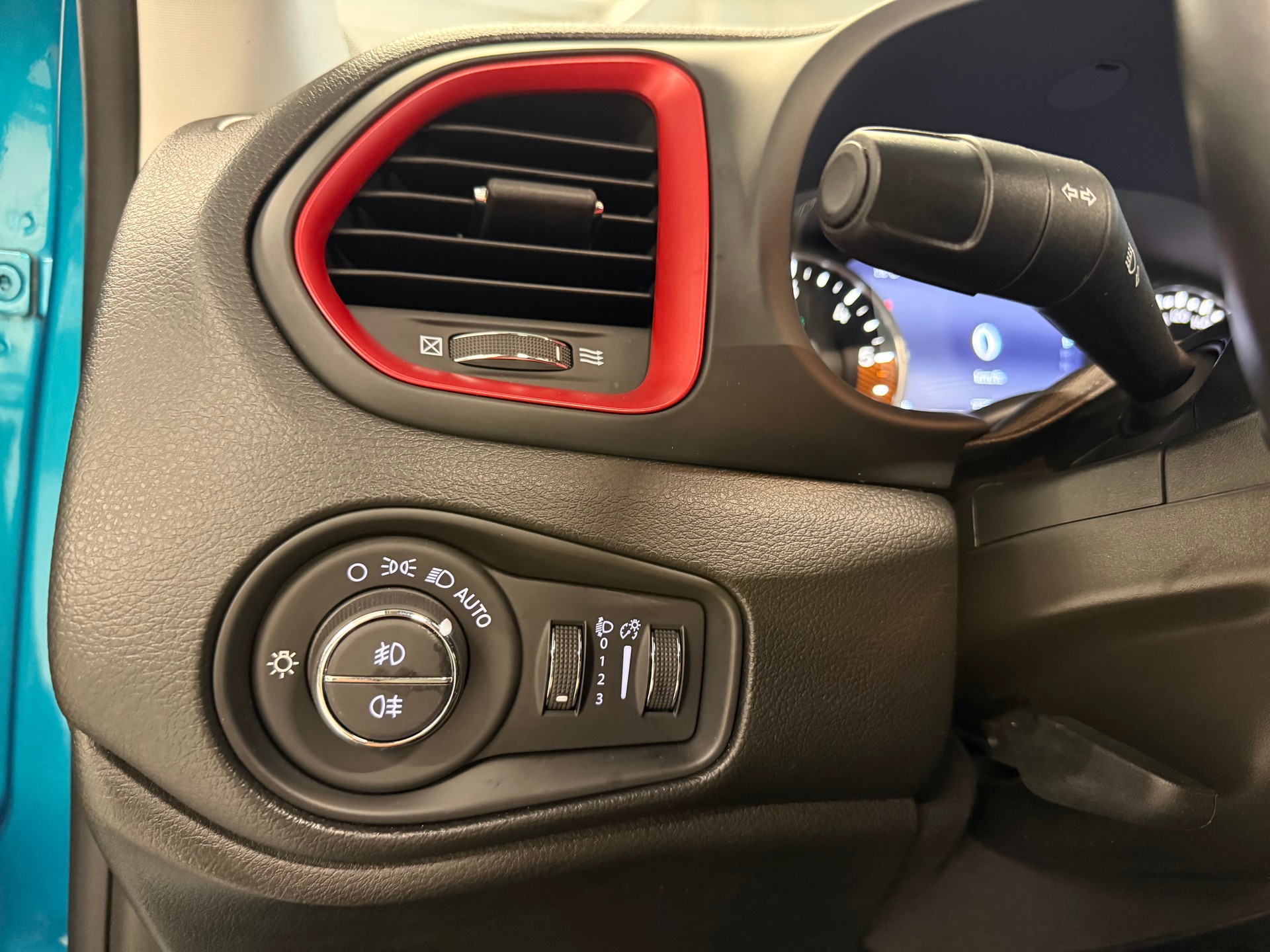 JEEP Renegade 2.0 MJ Trailhawk AWD + Low Range 9ATX-image-12