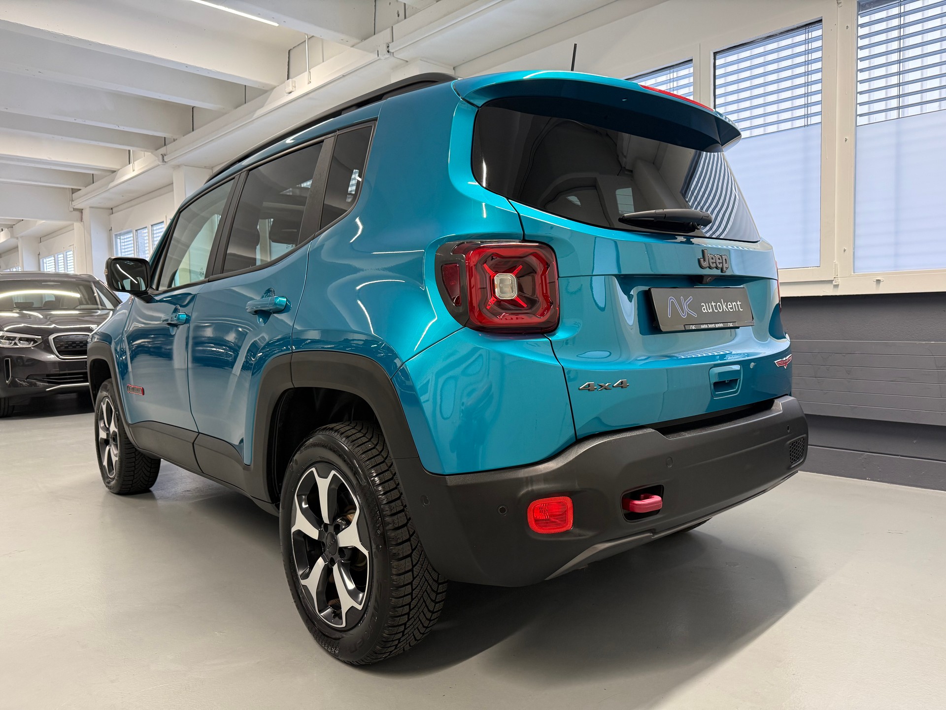 JEEP Renegade 2.0 MJ Trailhawk AWD + Low Range 9ATX-image-3