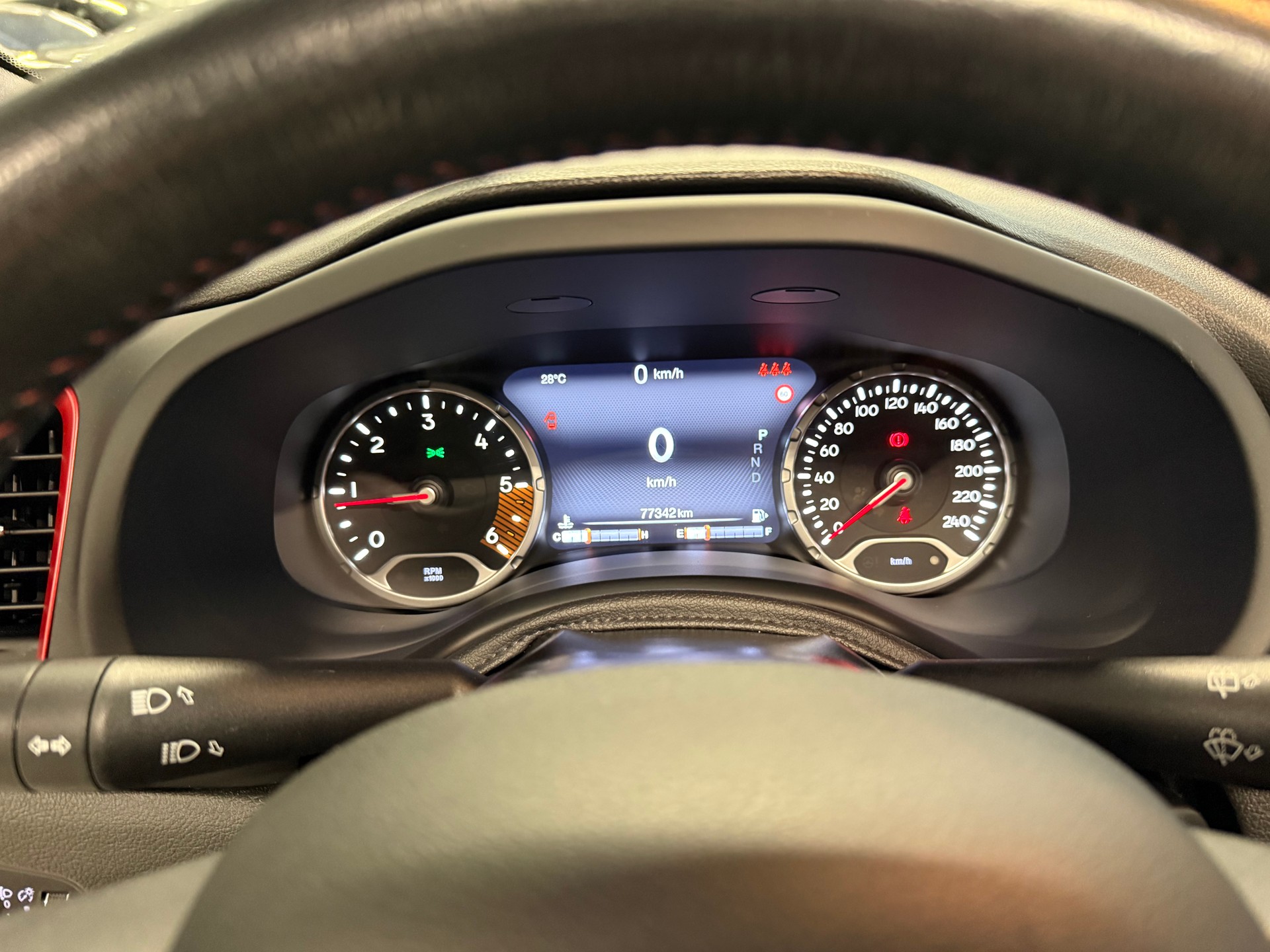 JEEP Renegade 2.0 MJ Trailhawk AWD + Low Range 9ATX-image-8