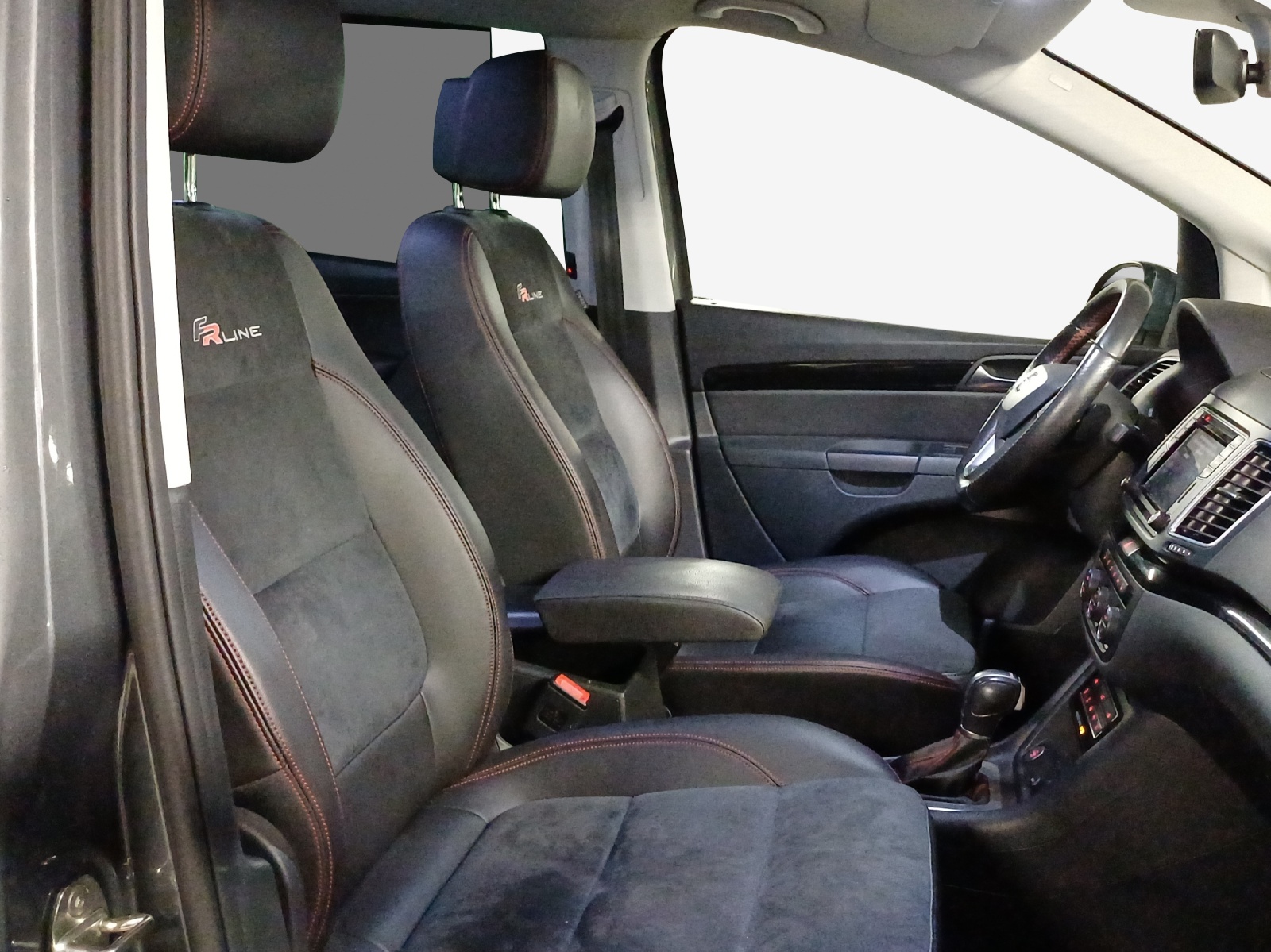 SEAT Alhambra 1.4 TSI DSG Hola FR-image-15