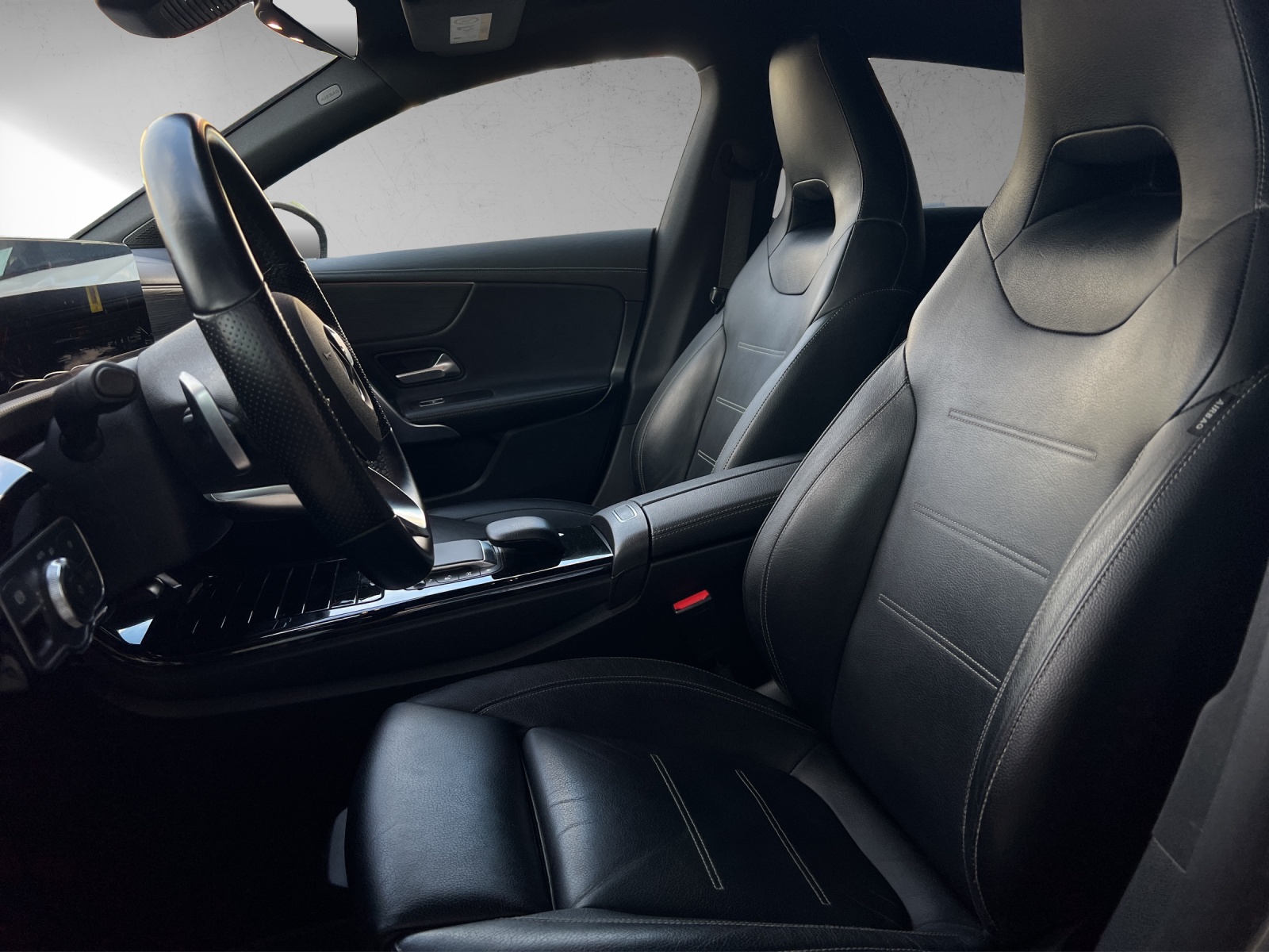 MERCEDES-BENZ CLA SB 250 Sw. Star 4M AMG Line-image-6