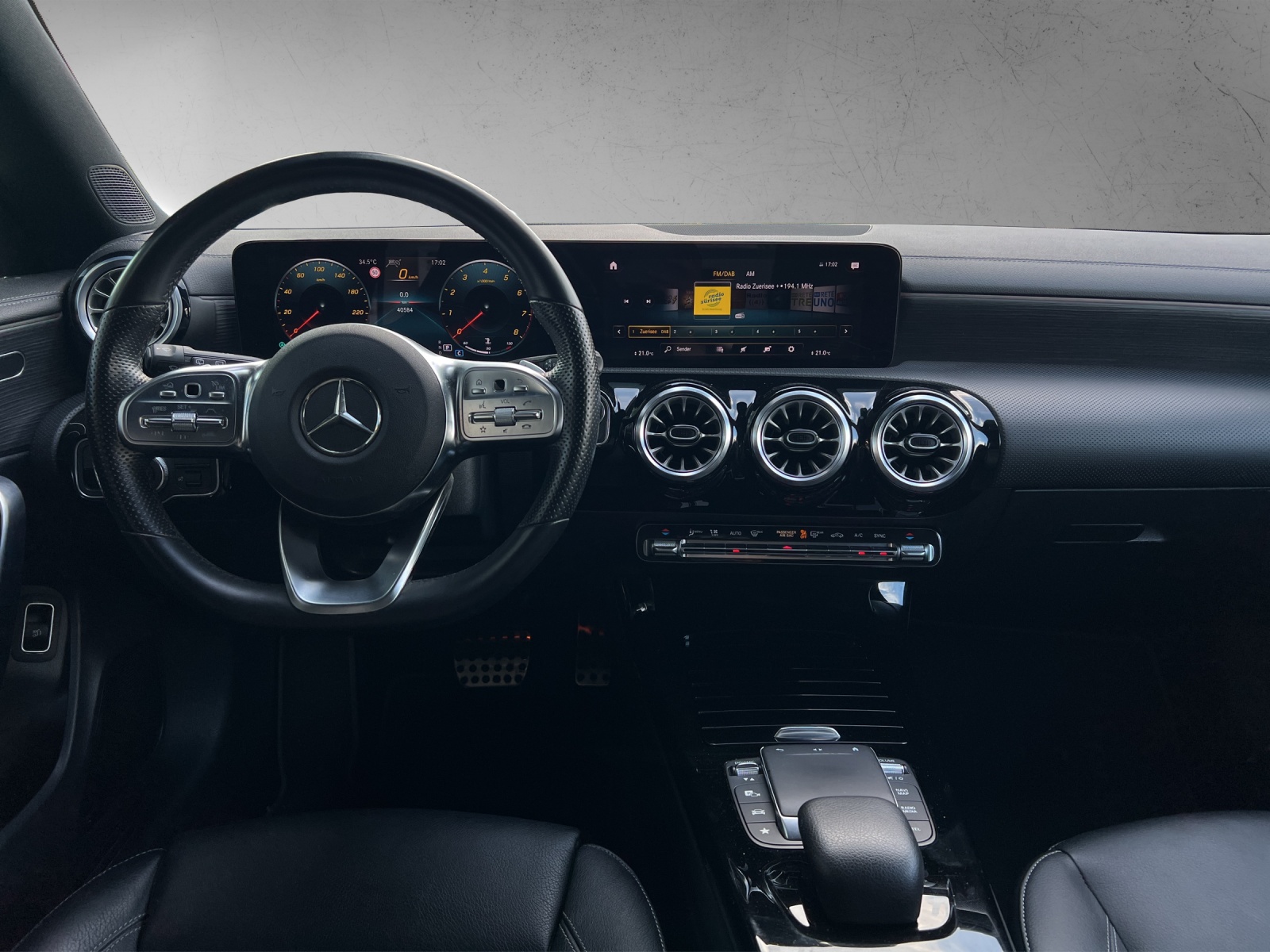 MERCEDES-BENZ CLA SB 250 Sw. Star 4M AMG Line-image-7