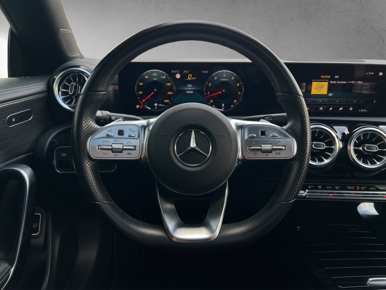 MERCEDES-BENZ CLA SB 250 Sw. Star 4M AMG Line-image-8