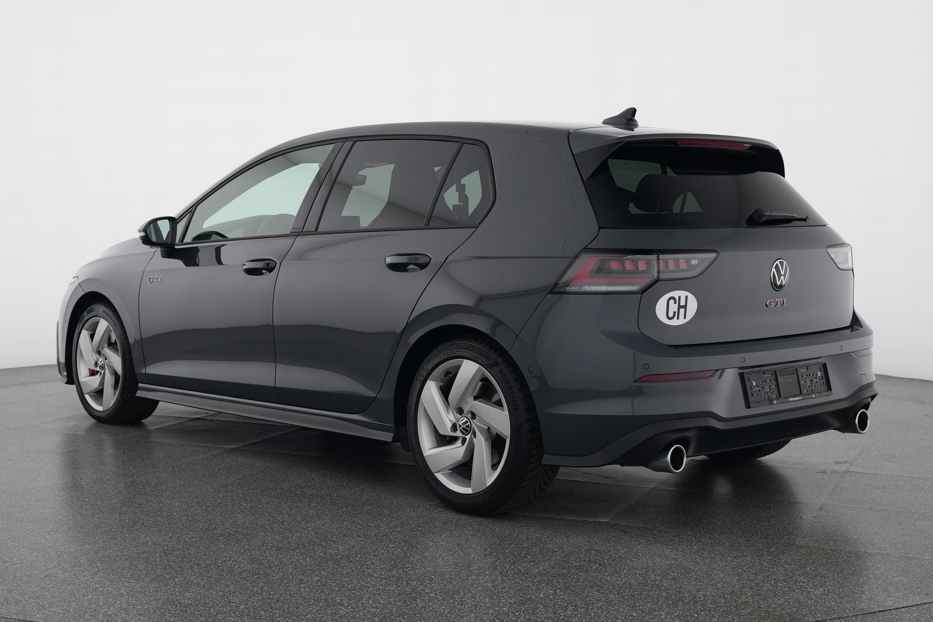 VW Golf VIII 2.0 TSI GTI DSG-image-3