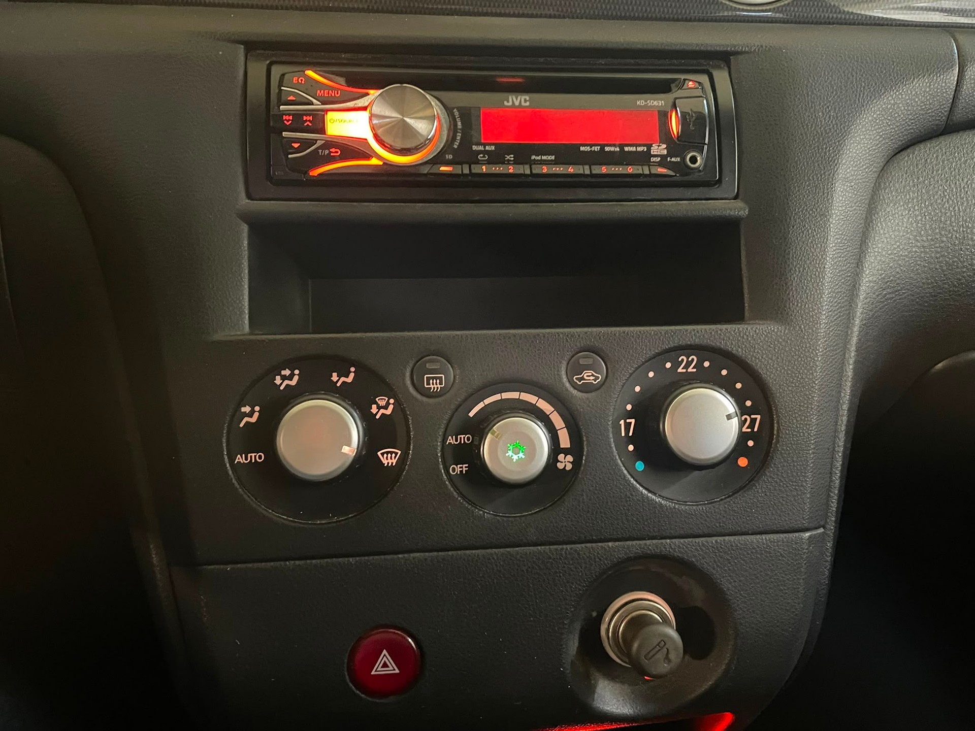 MITSUBISHI Outlander 2.0 16V Turbo-image-15