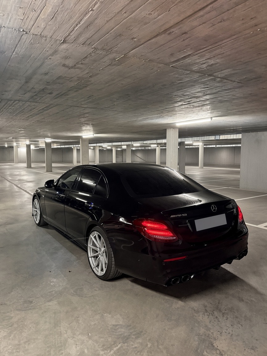 MERCEDES-BENZ E 43 AMG 4matic-image-2